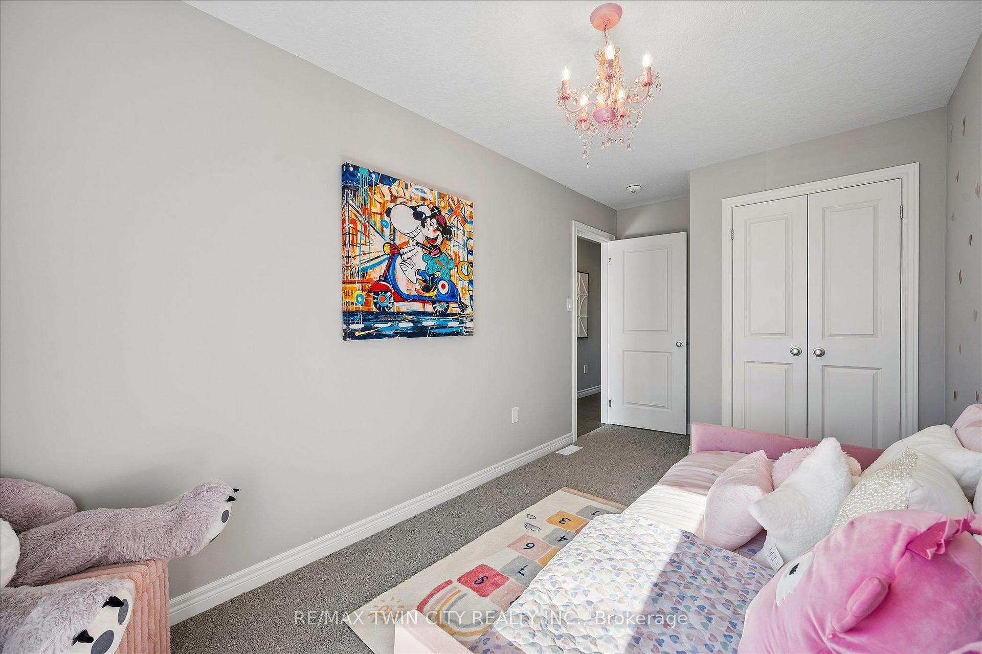 Photo 16 of 23 Sora Lane, Guelph, Grange Road — HOMEH