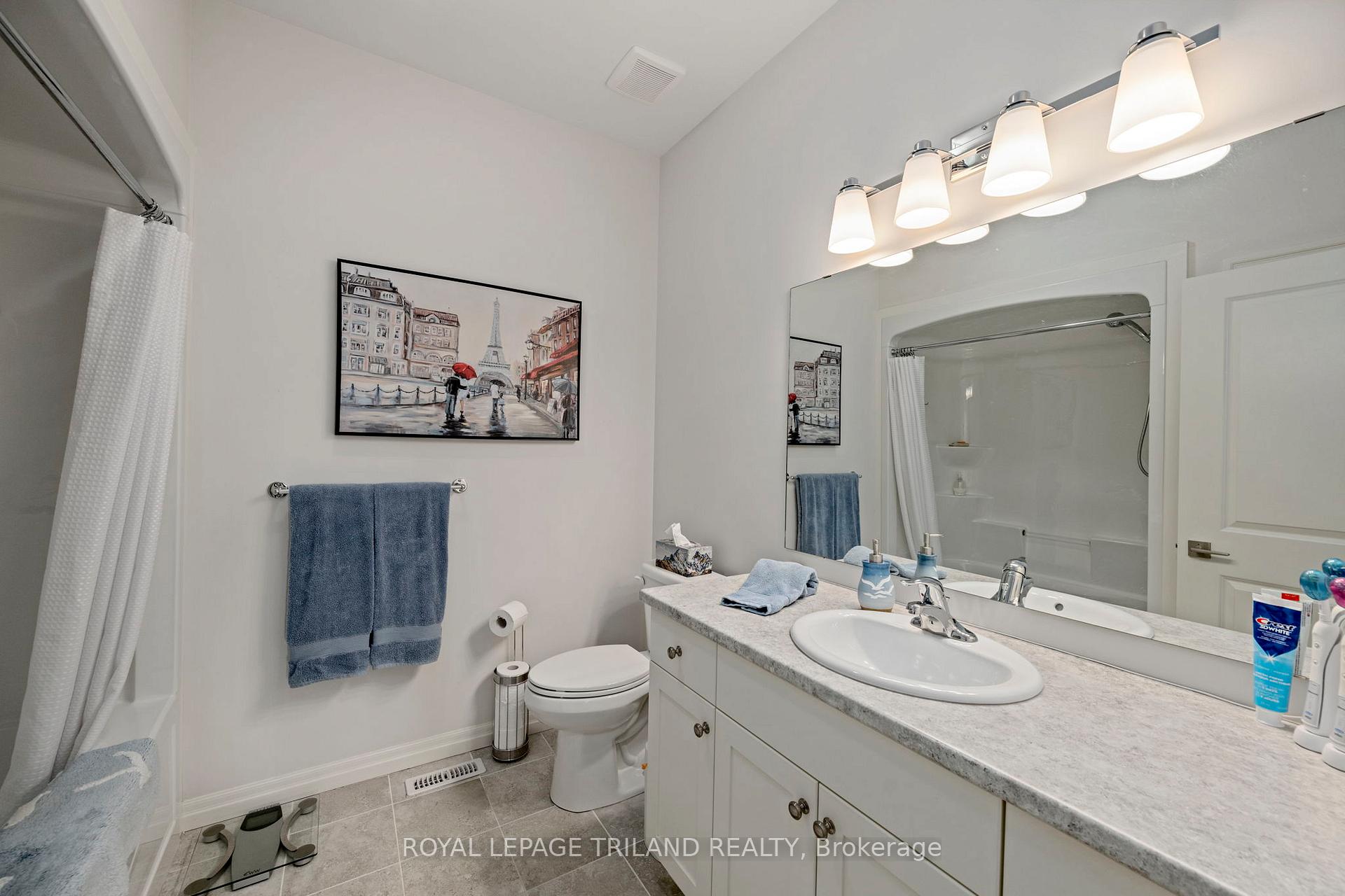 Photo 20 of 32 Charter Creek Court, St. Thomas — HOMEH