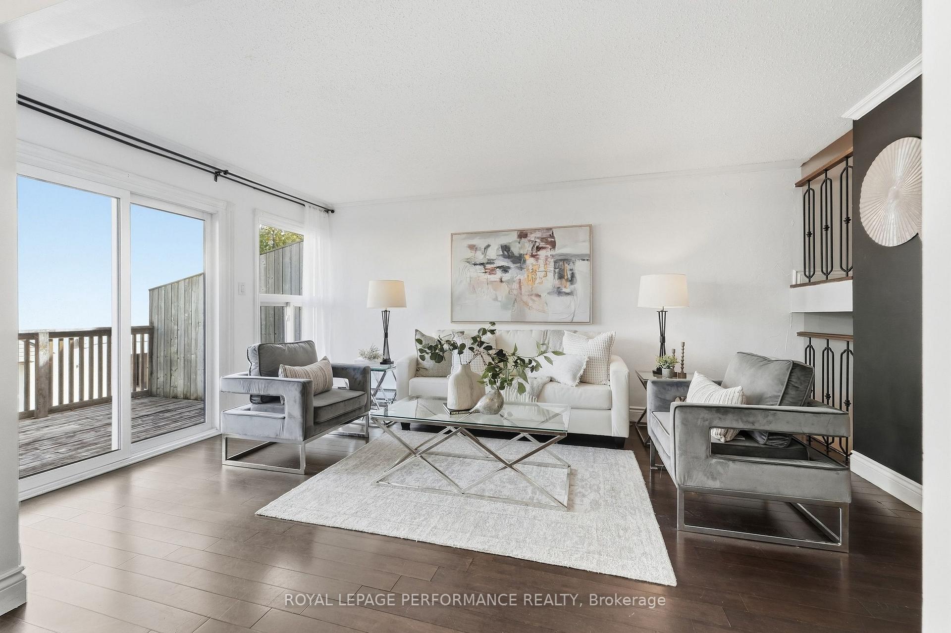 Photo 4 of Unit 11, 3415 Uplands Drive, Ottawa, Hunt Club — HOMEH