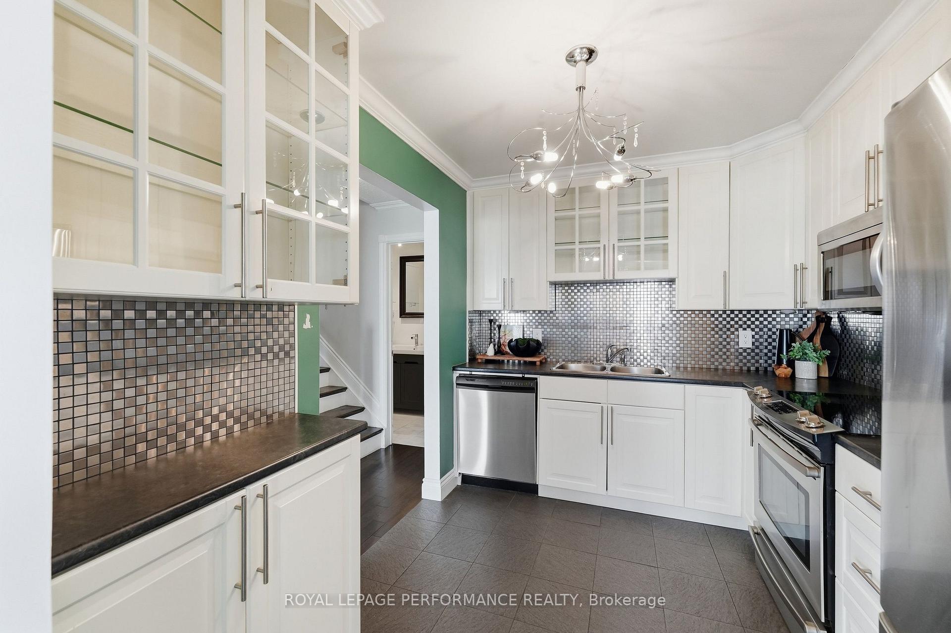 Photo 11 of Unit 11, 3415 Uplands Drive, Ottawa, Hunt Club — HOMEH