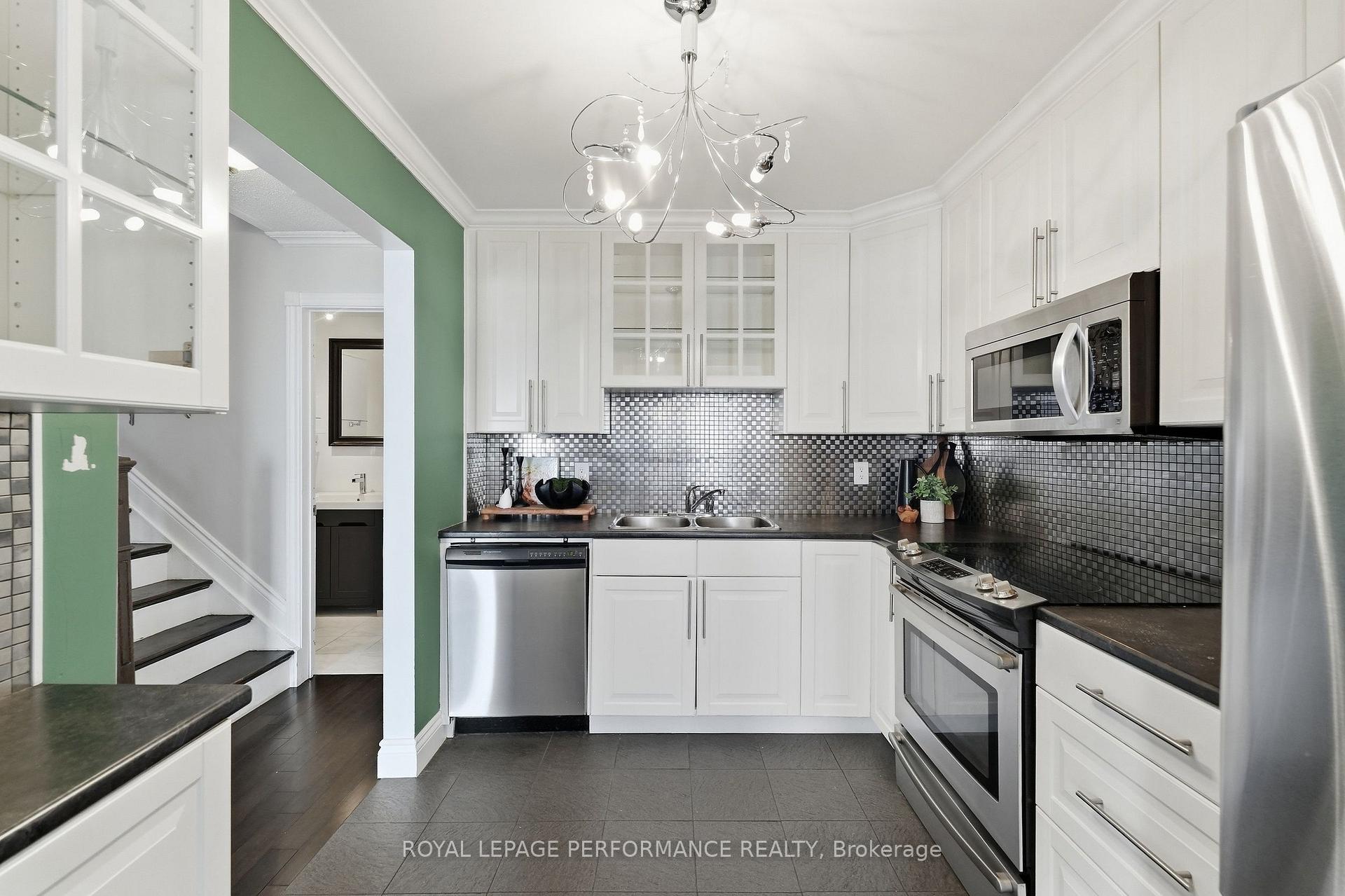 Photo 12 of Unit 11, 3415 Uplands Drive, Ottawa, Hunt Club — HOMEH
