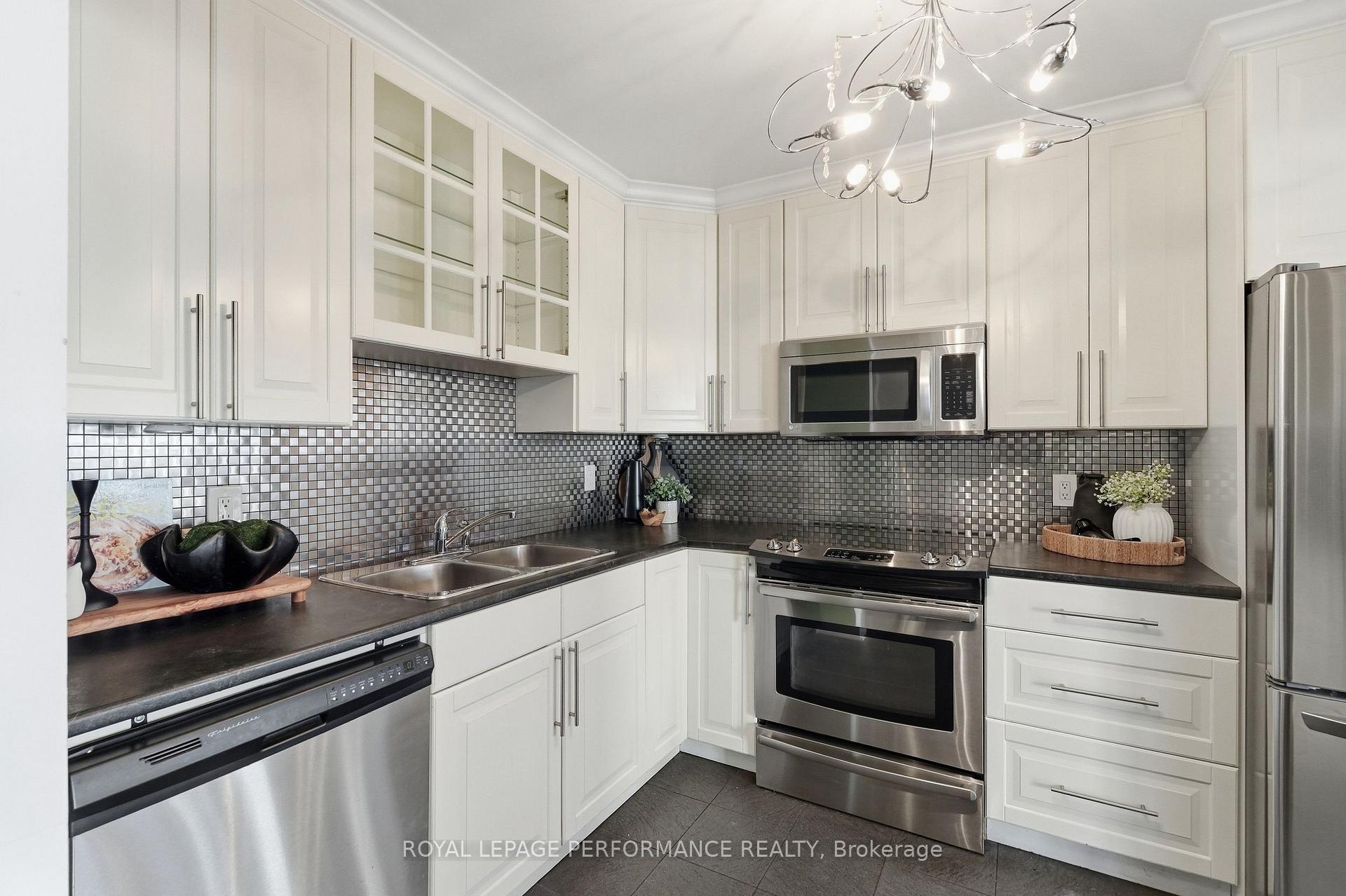 Photo 14 of Unit 11, 3415 Uplands Drive, Ottawa, Hunt Club — HOMEH