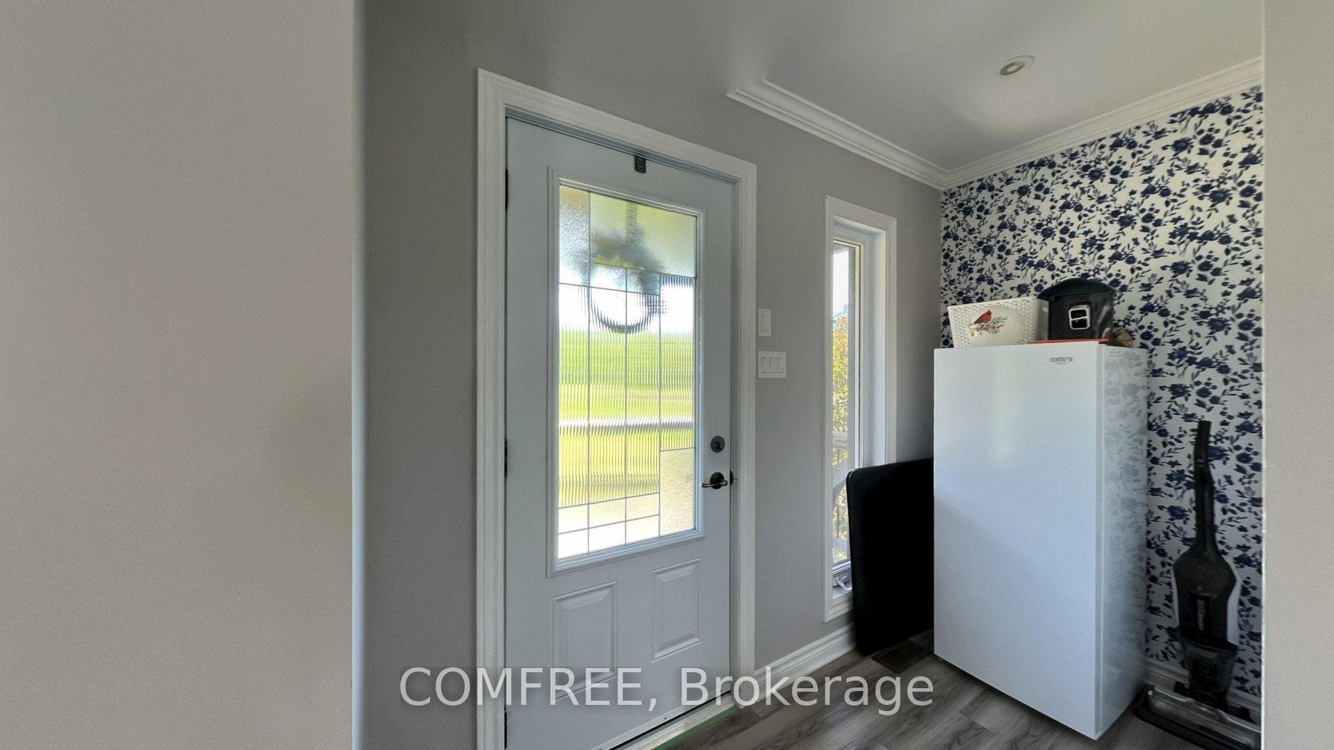Photo 2 of 318 Norris Road, Tay Valley, Bathurst/Burgess & Sherbrooke (Bathurst) Twp — HOMEH