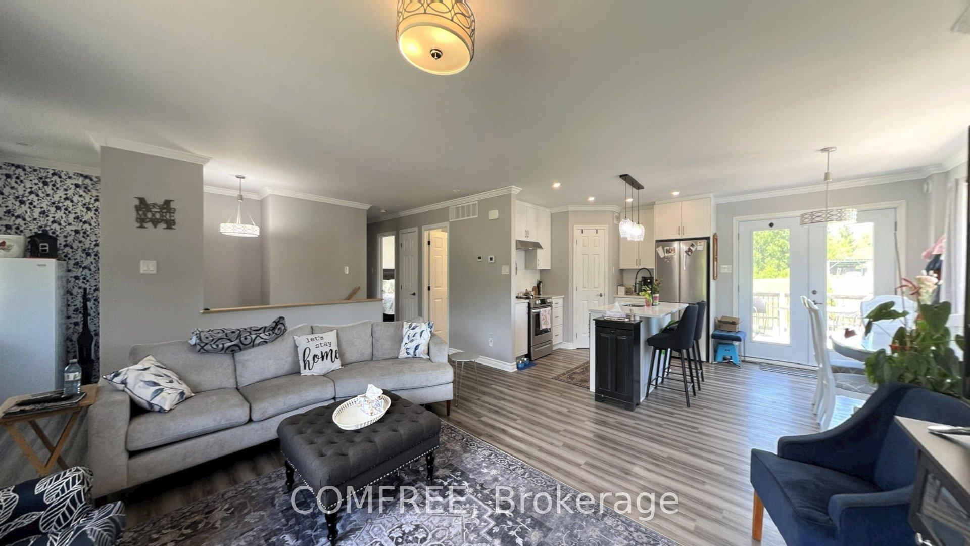 Photo 6 of 318 Norris Road, Tay Valley, Bathurst/Burgess & Sherbrooke (Bathurst) Twp — HOMEH