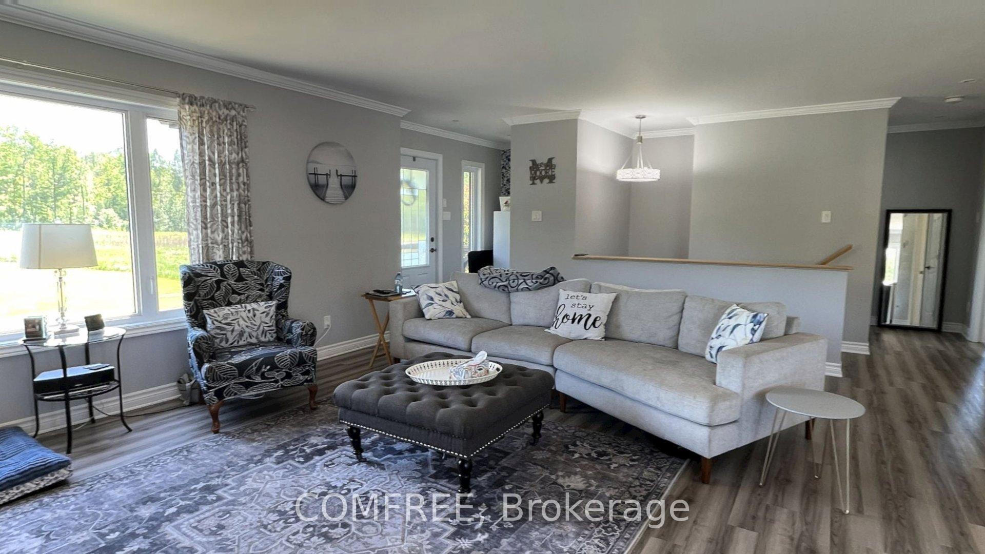Photo 7 of 318 Norris Road, Tay Valley, Bathurst/Burgess & Sherbrooke (Bathurst) Twp — HOMEH