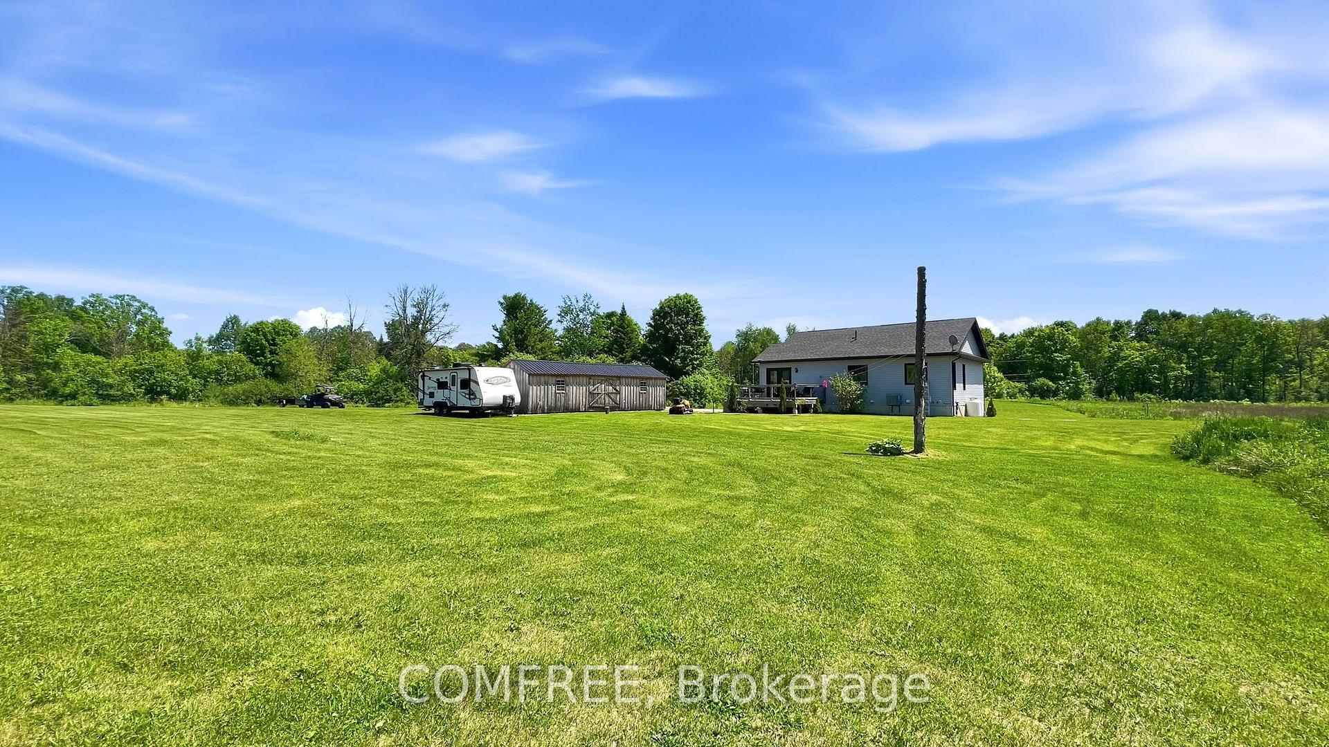 Photo 20 of 318 Norris Road, Tay Valley, Bathurst/Burgess & Sherbrooke (Bathurst) Twp — HOMEH