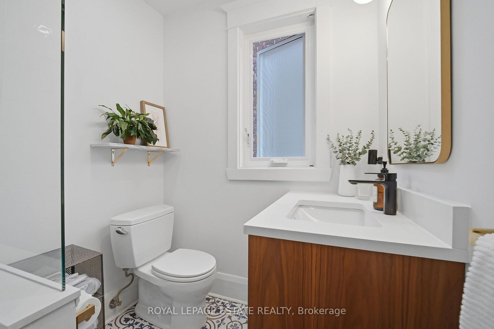 Photo 32 of 11 Hemlock Avenue, Toronto, Woodbine Corridor — HOMEH
