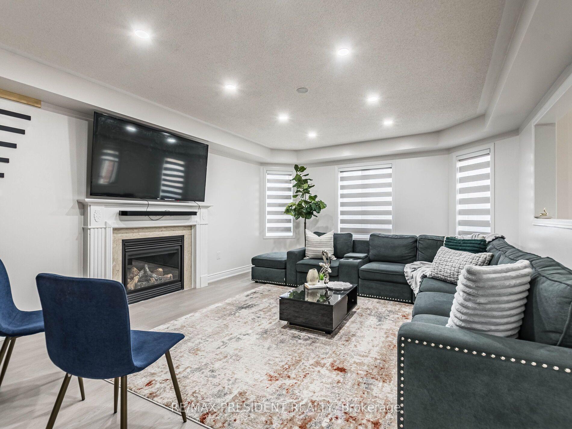 Photo 6 of 8 River Heights Drive, Brampton, Bram East — HOMEH
