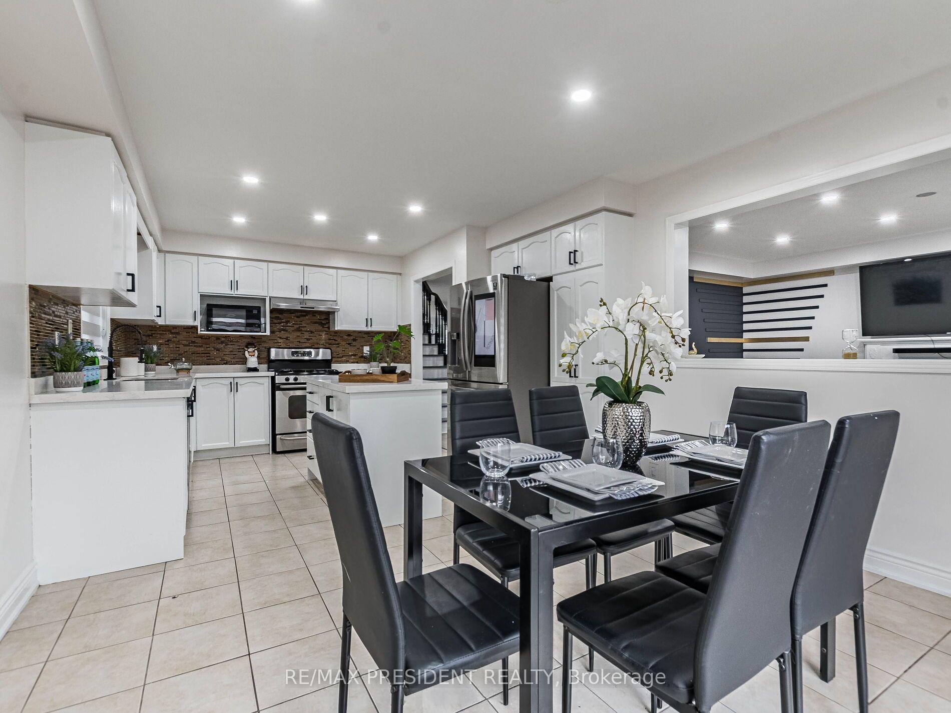 Photo 10 of 8 River Heights Drive, Brampton, Bram East — HOMEH