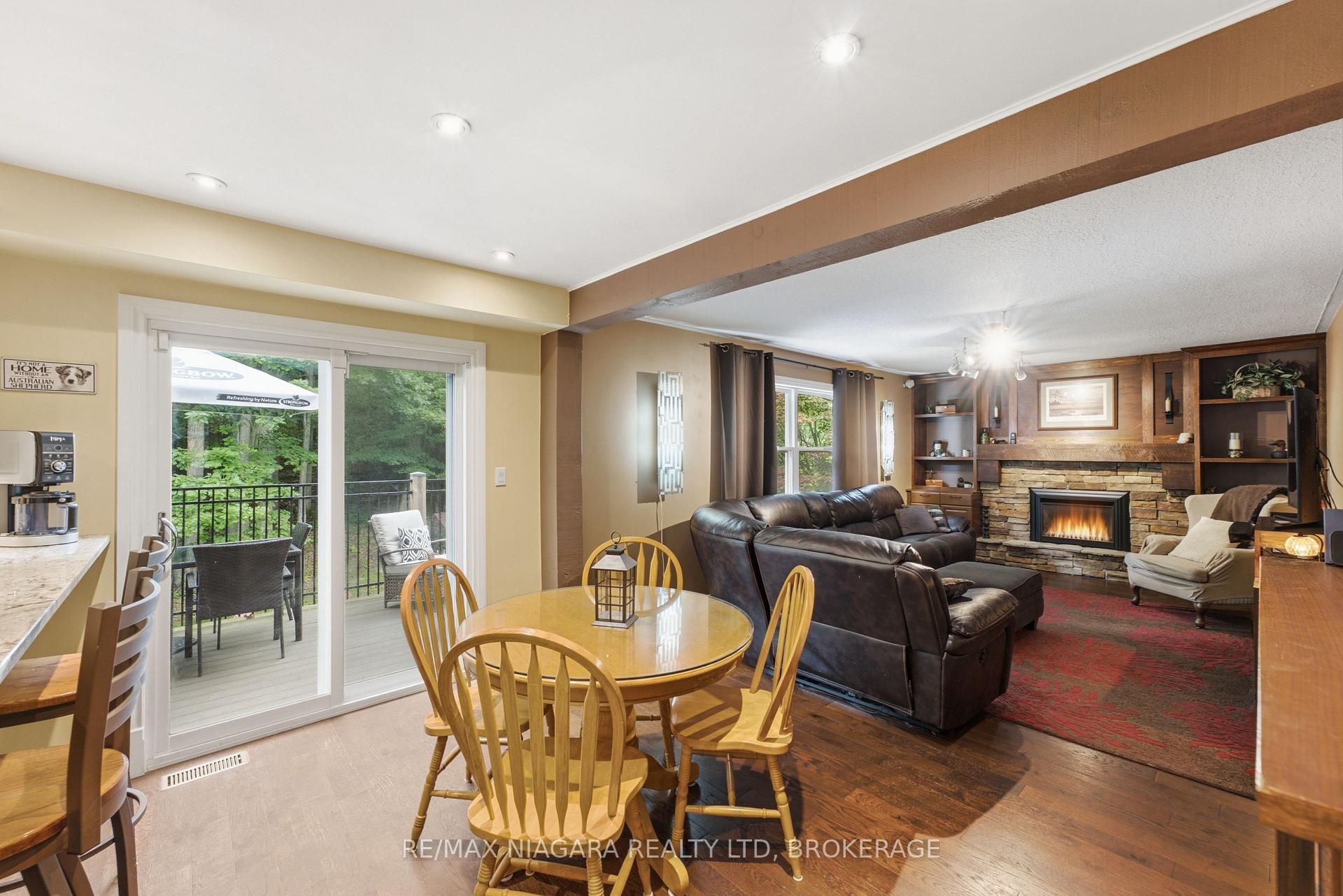 Photo 11 of 9 Beechnut Court, Pelham, Fonthill — HOMEH