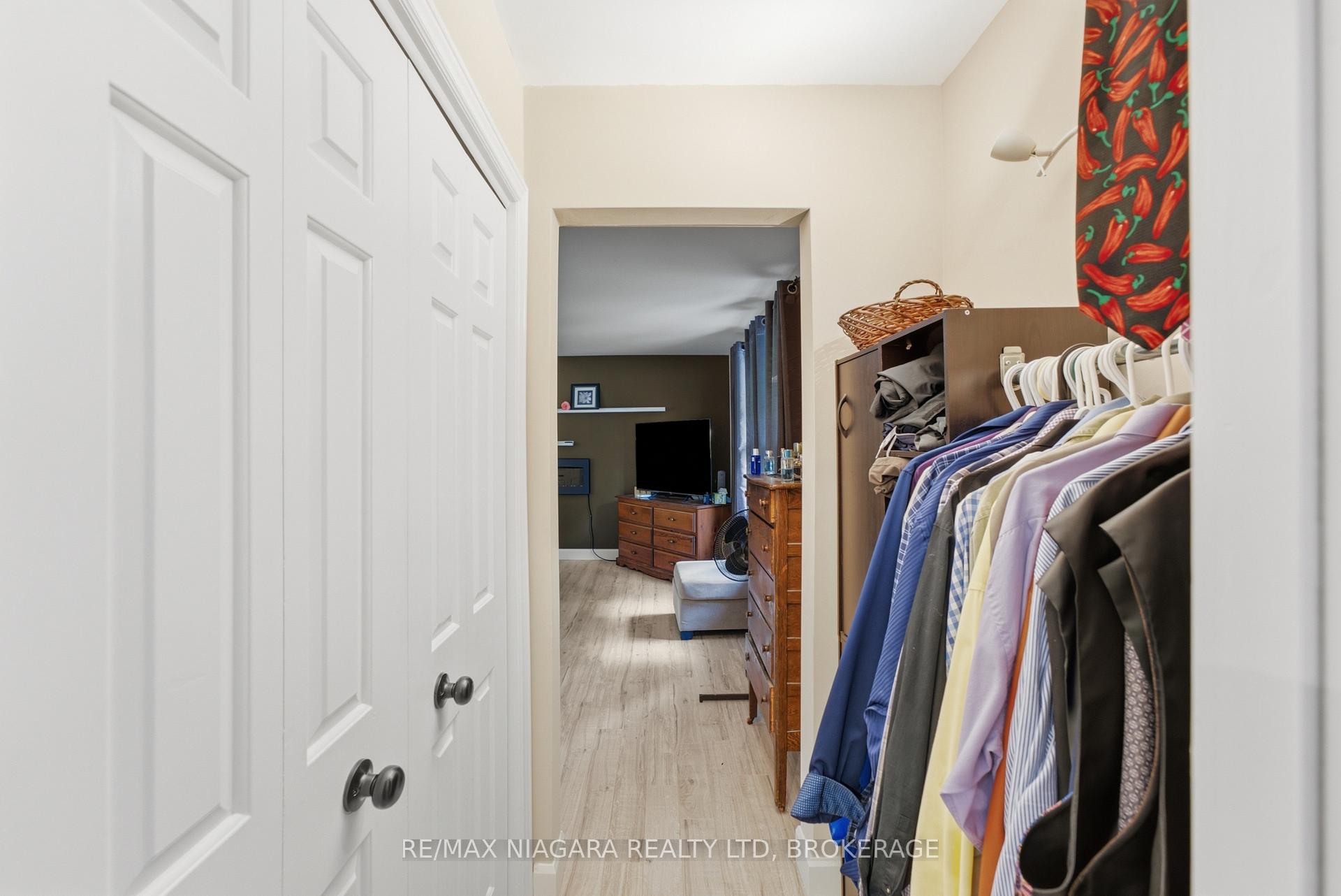 Photo 20 of 9 Beechnut Court, Pelham, Fonthill — HOMEH