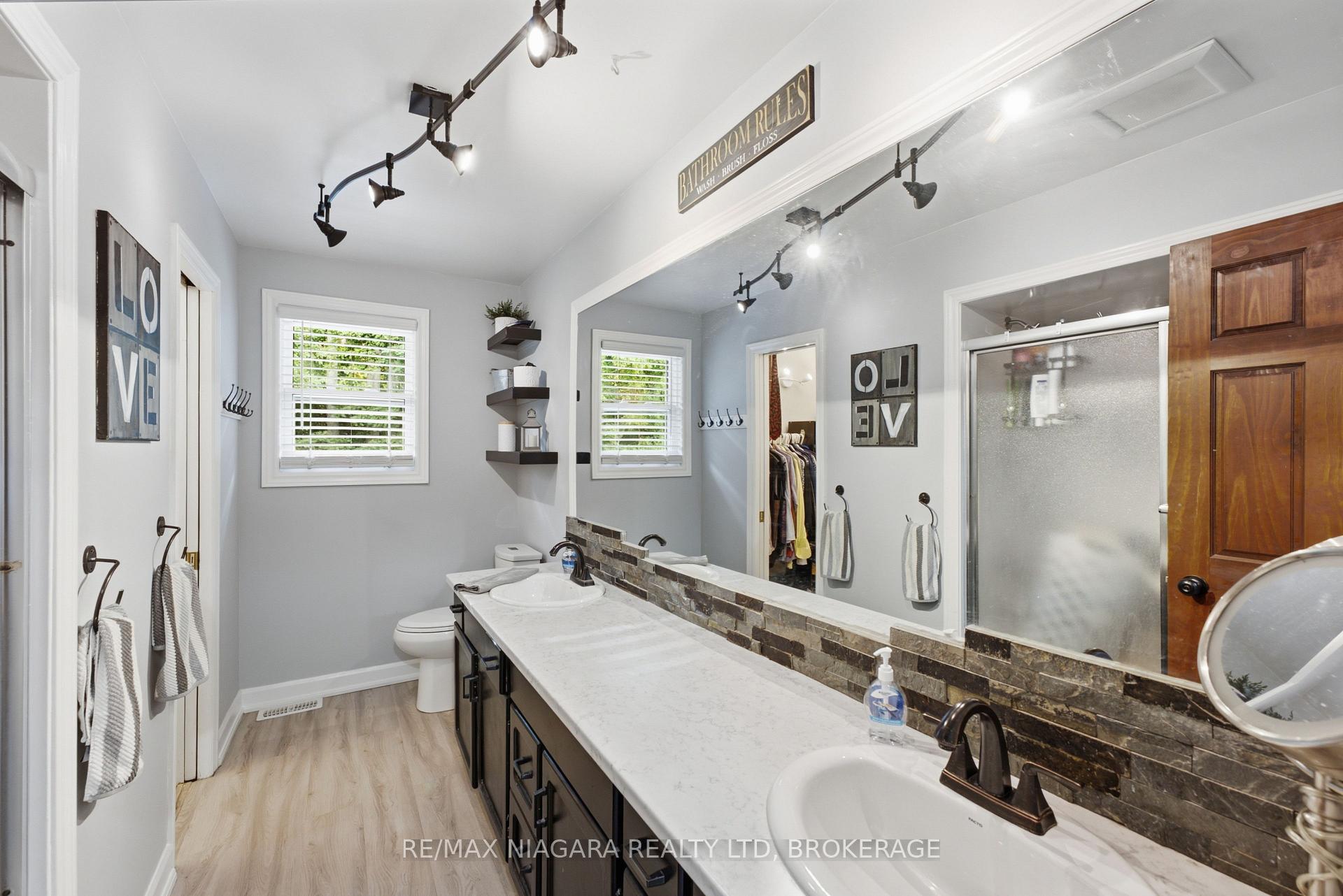Photo 21 of 9 Beechnut Court, Pelham, Fonthill — HOMEH