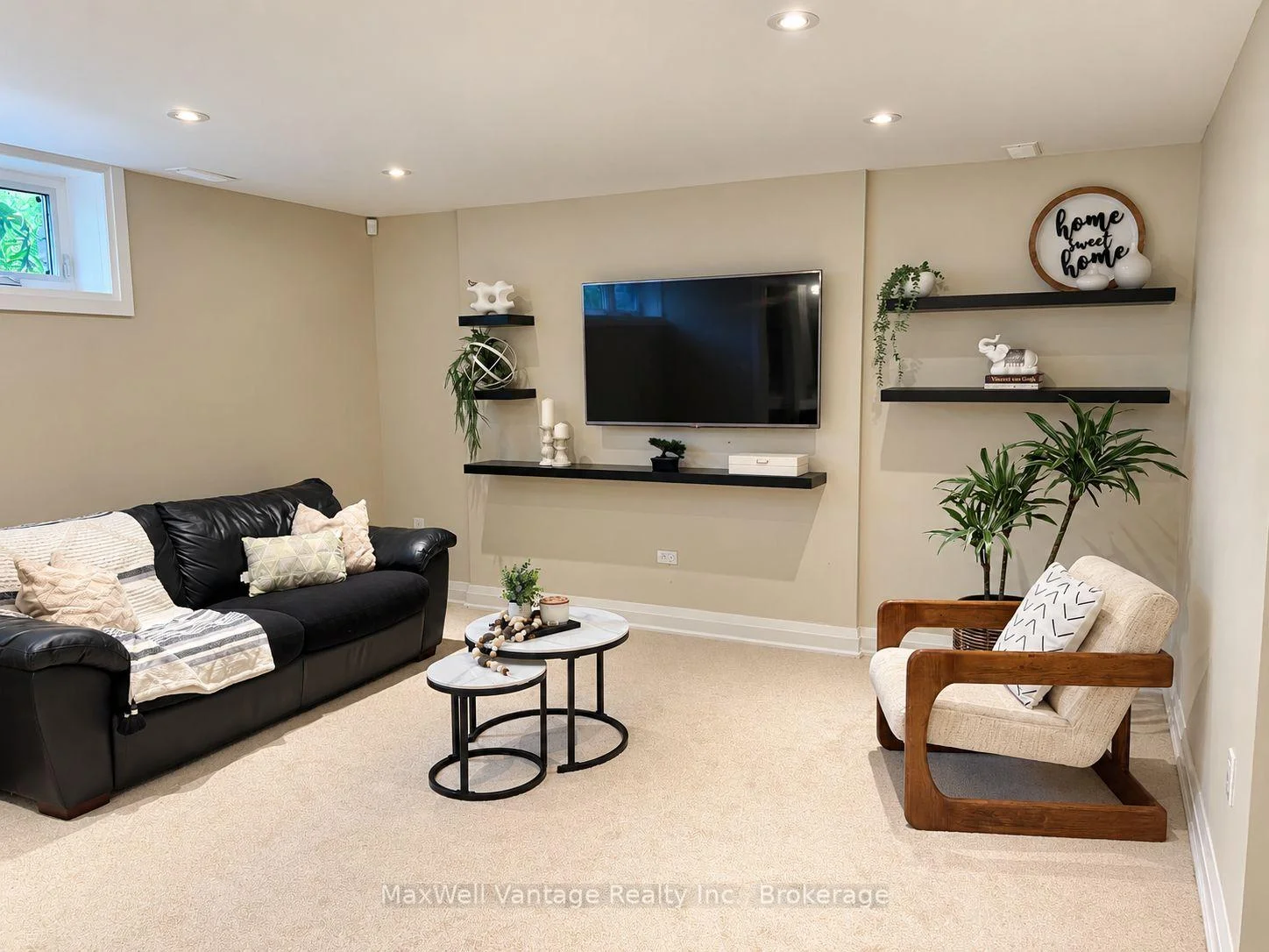 Photo 28 of 26 Crossburn Drive, North York, Banbury-Don Mills — HOMEH