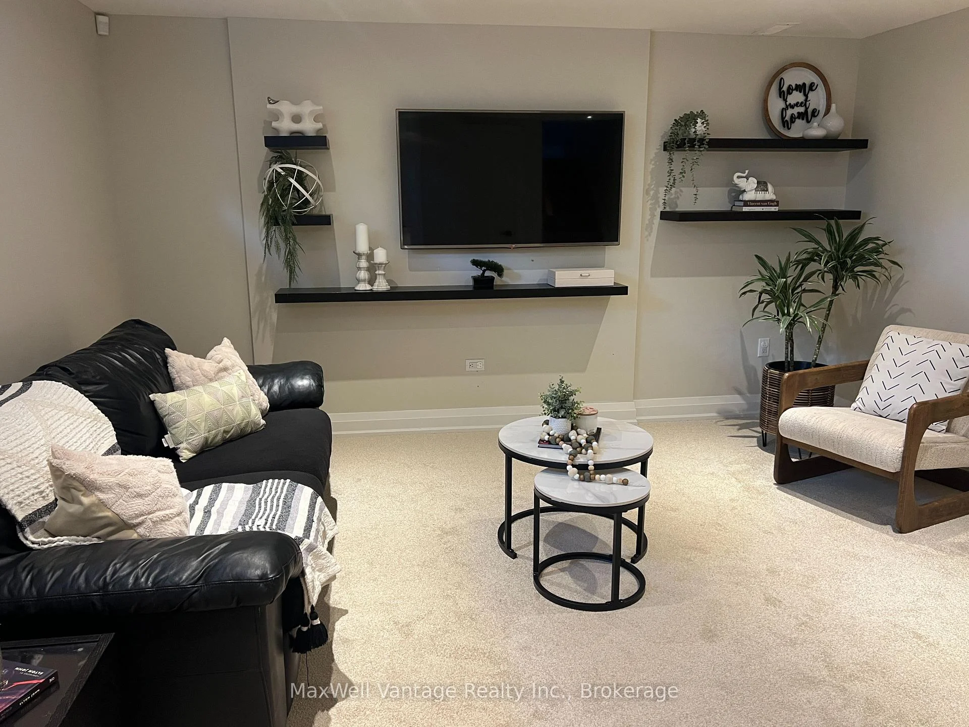 Photo 30 of 26 Crossburn Drive, North York, Banbury-Don Mills — HOMEH