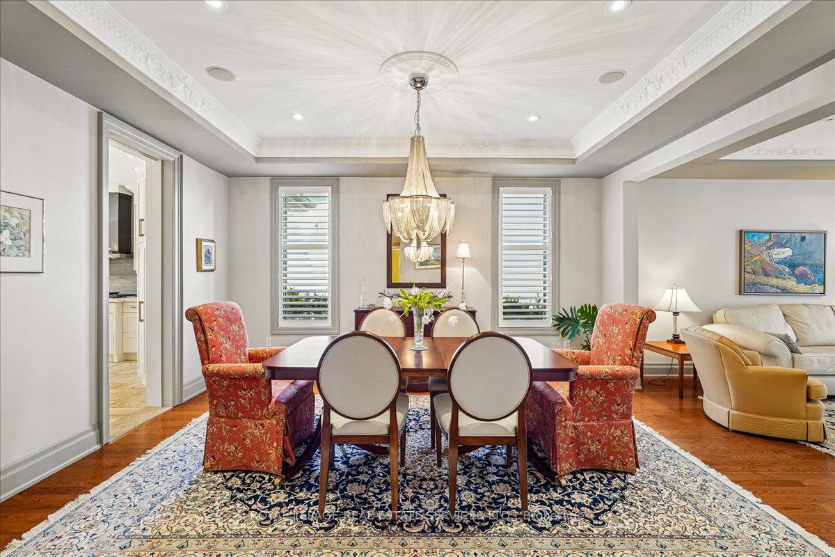 Photo 10 of 1726 The Pines, Mississauga, Clarkson — HOMEH