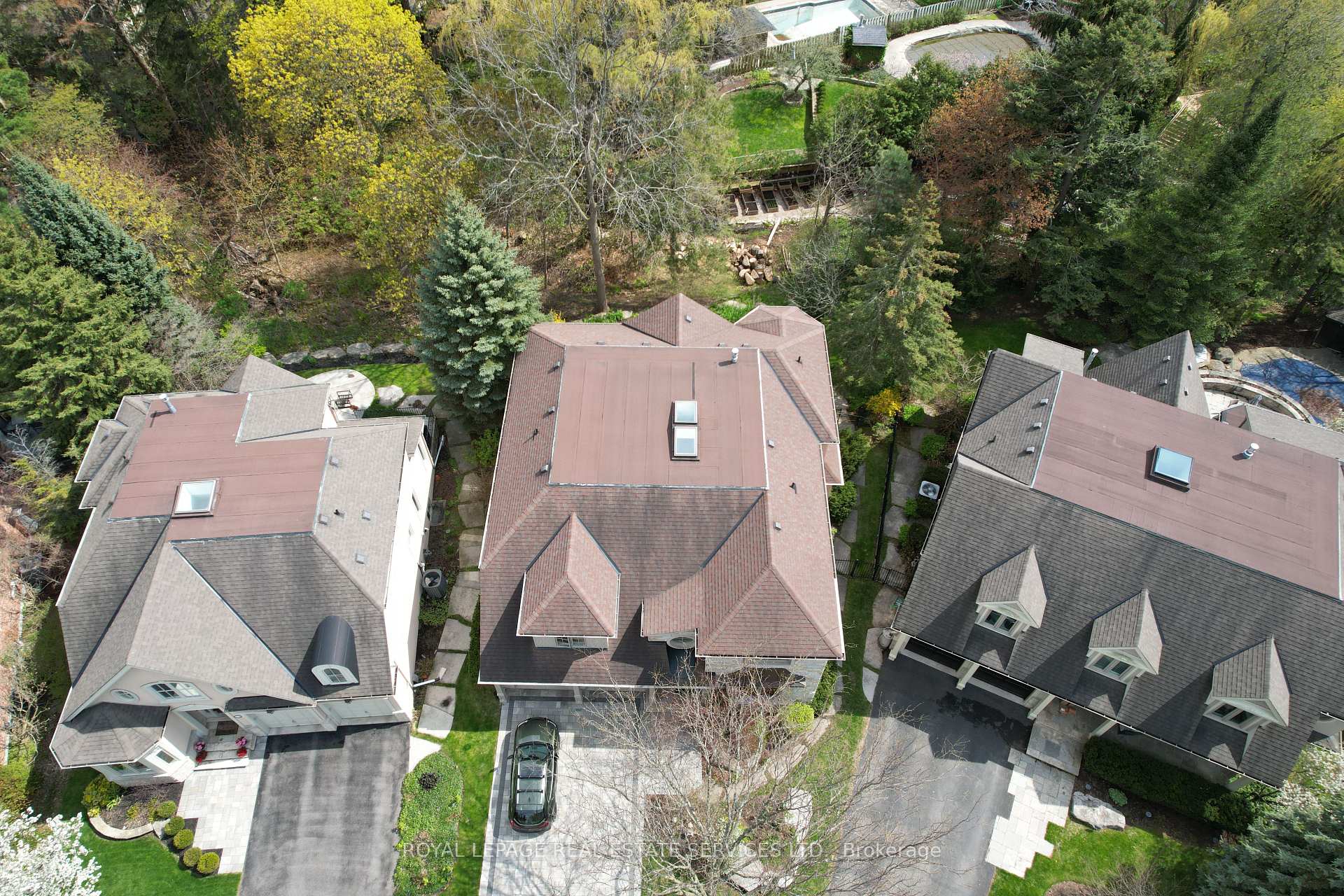 Photo 44 of 1726 The Pines, Mississauga, Clarkson — HOMEH