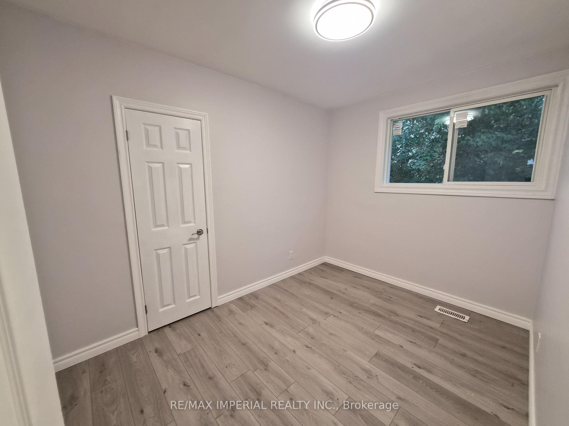 Photo 12 of 262 Mcconvey Drive, Richmond Hill, Crosby — HOMEH