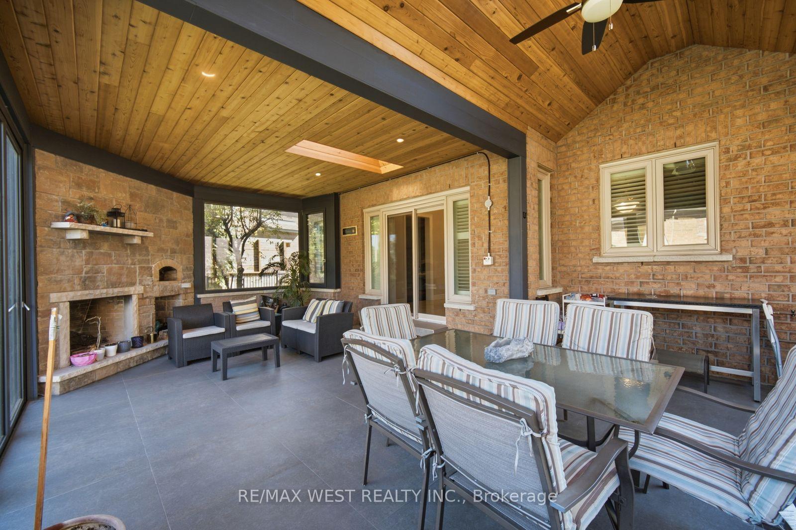 Photo 45 of 65 Burnhaven Avenue, Vaughan, Maple — HOMEH