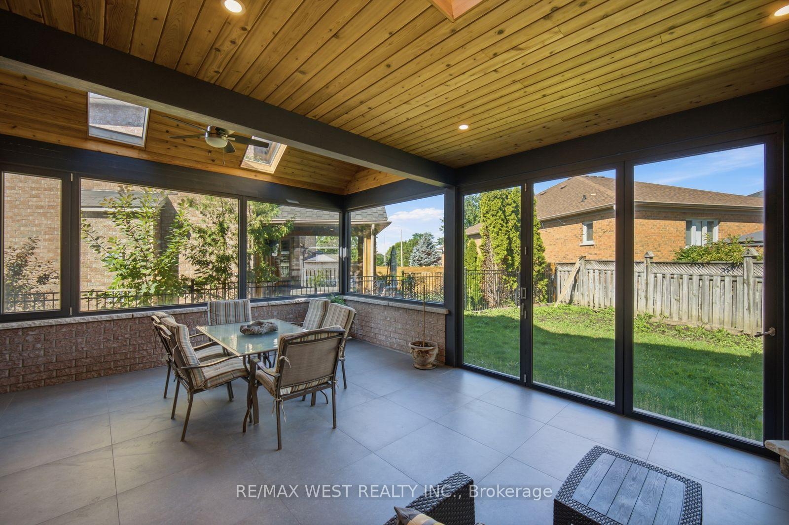 Photo 46 of 65 Burnhaven Avenue, Vaughan, Maple — HOMEH