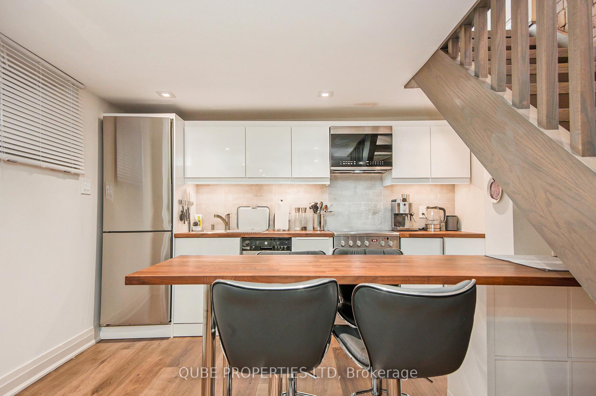 Photo 5 of Unit C, 116 Cartier Street, Ottawa, Ottawa Centre/Golden Triangle — HOMEH