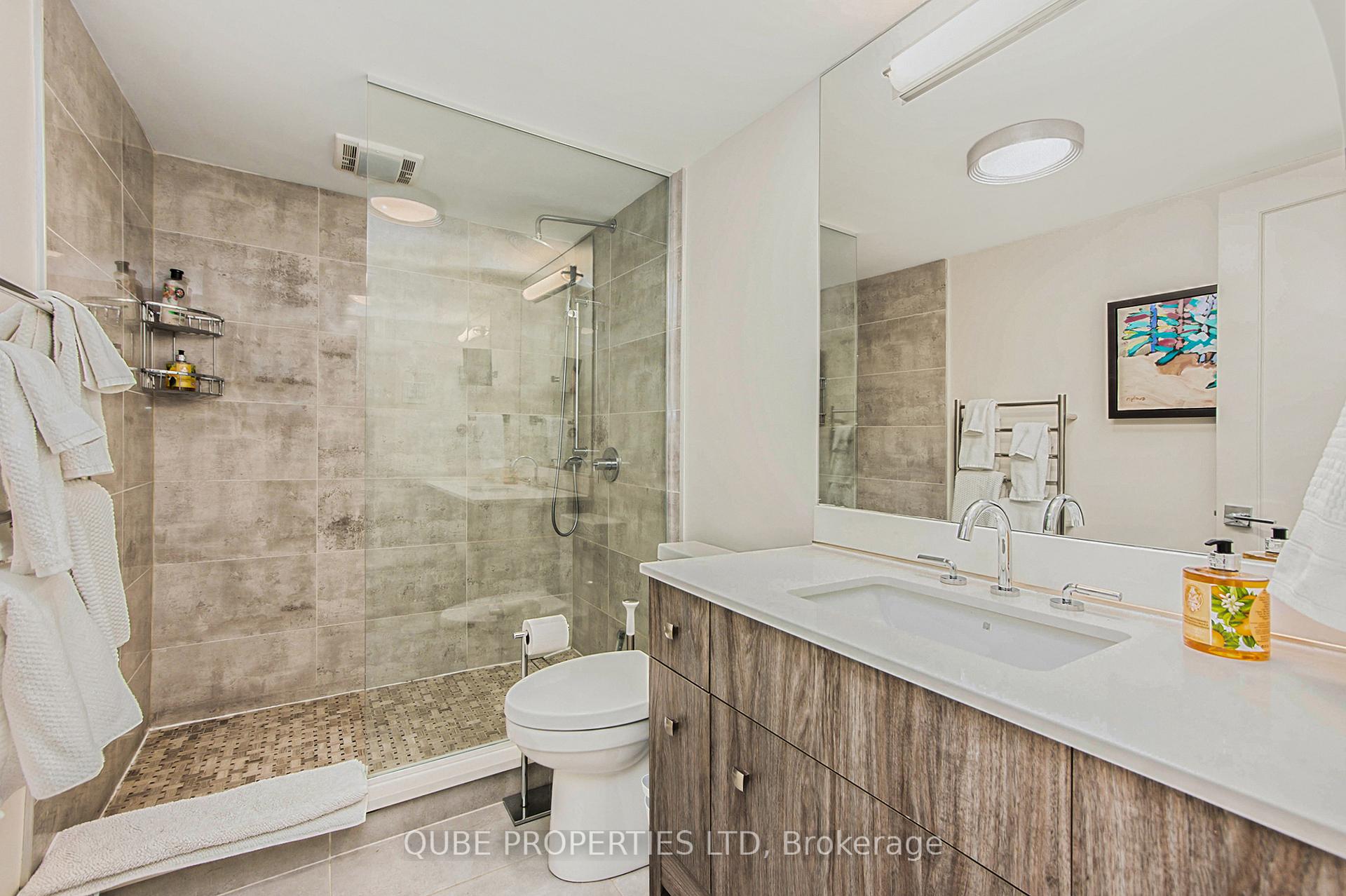Photo 6 of Unit C, 116 Cartier Street, Ottawa, Ottawa Centre/Golden Triangle — HOMEH