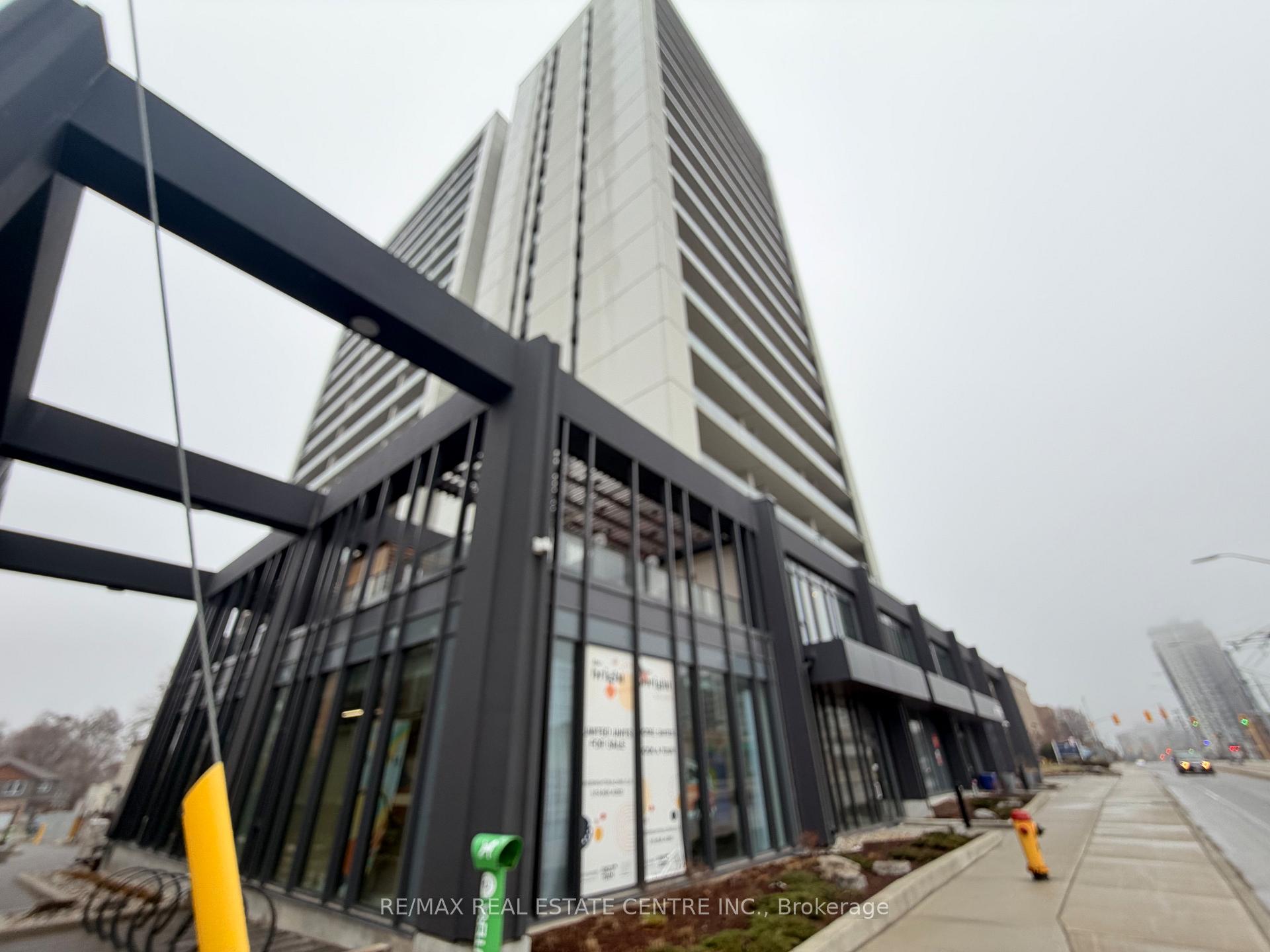 Photo 4 of Unit 301, 741 King Street W, Kitchener, KW Hospital — HOMEH