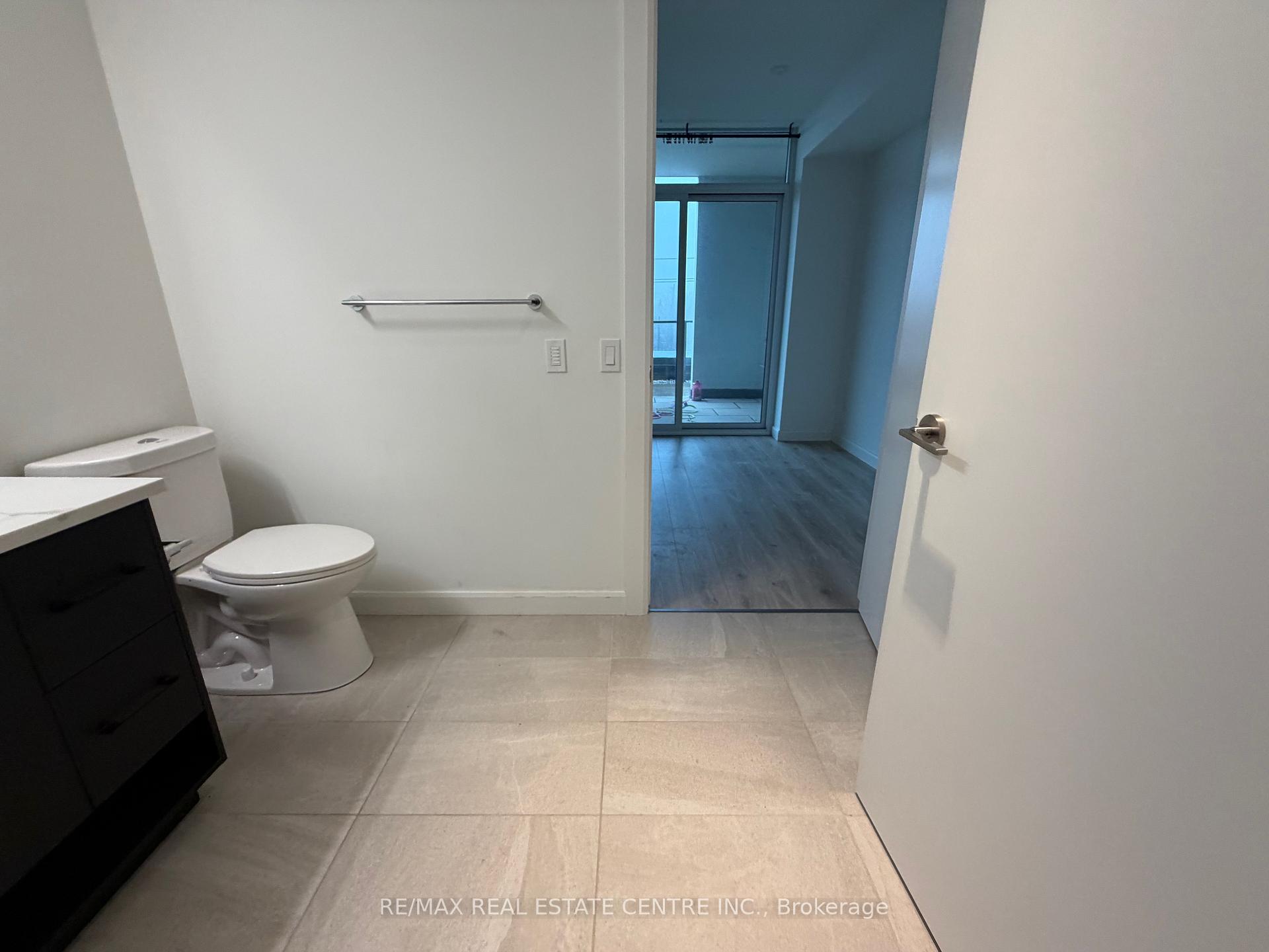 Photo 11 of Unit 301, 741 King Street W, Kitchener, KW Hospital — HOMEH