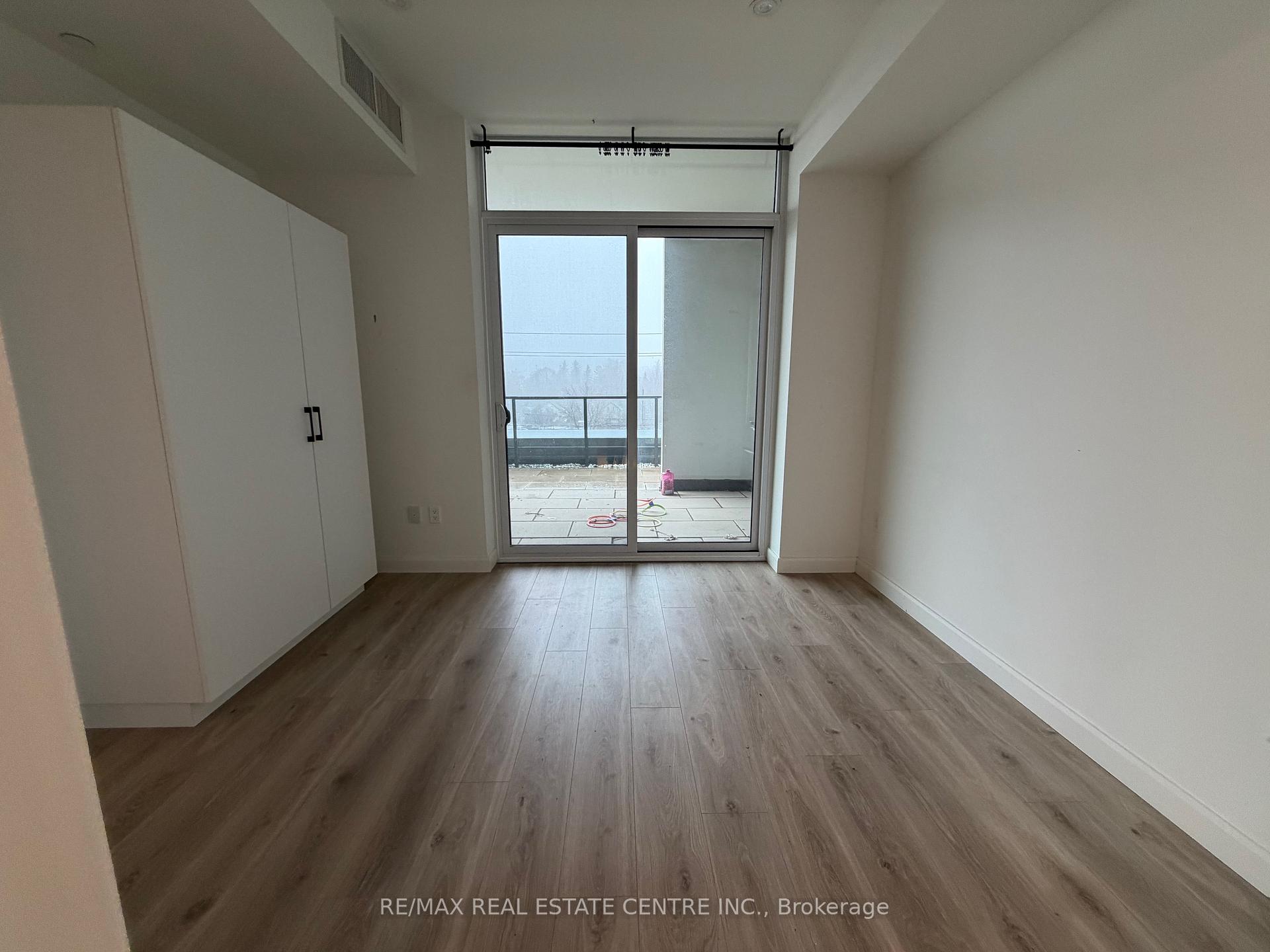 Photo 12 of Unit 301, 741 King Street W, Kitchener, KW Hospital — HOMEH