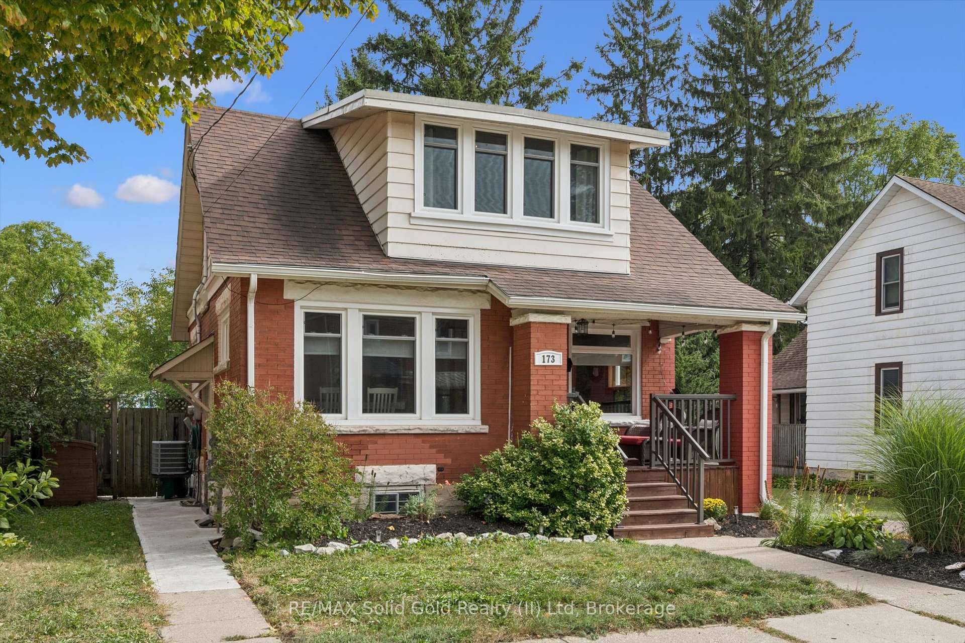 Photo 2 of 173 Cedar Street S, Kitchener, Cedar Hill — HOMEH