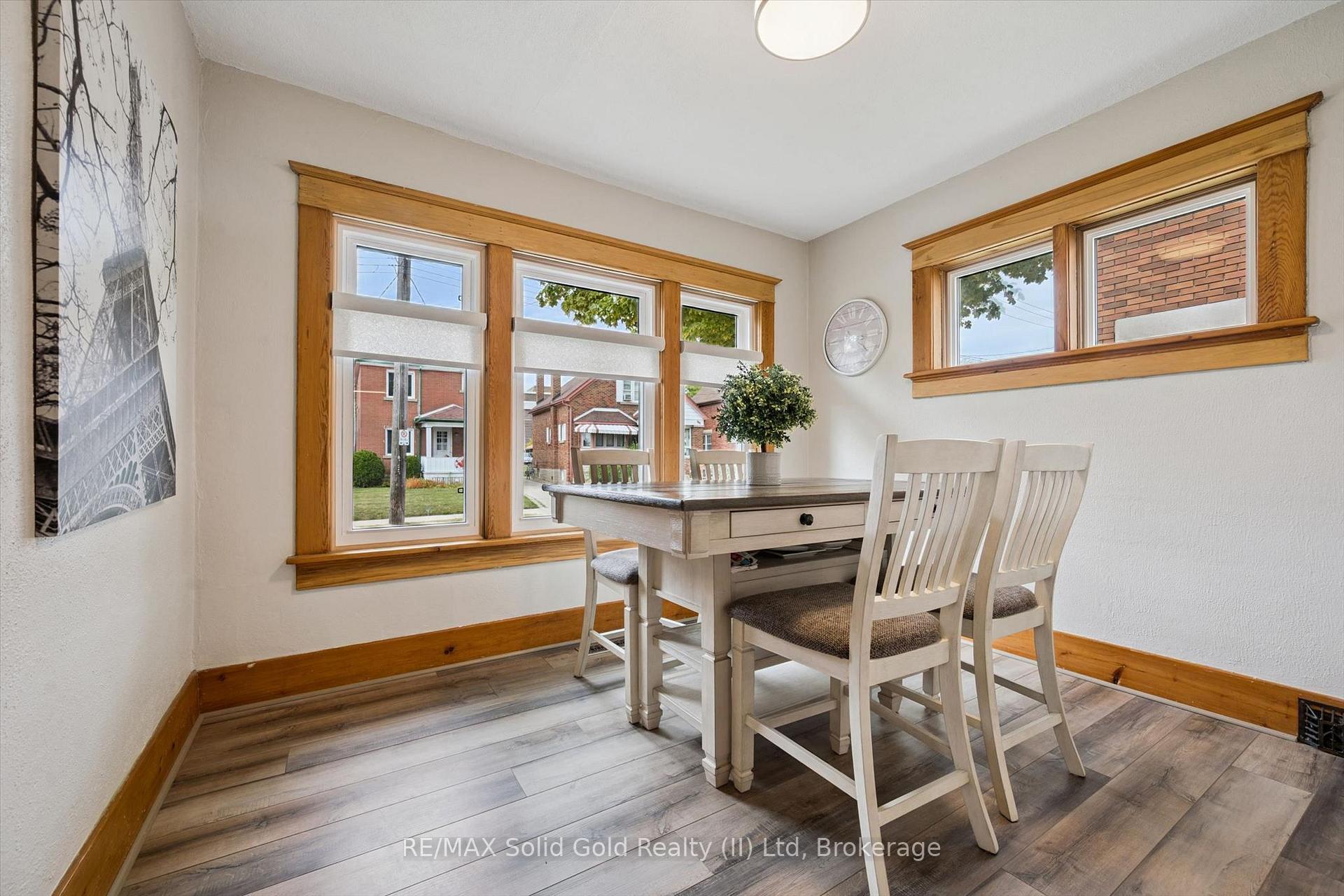 Photo 10 of 173 Cedar Street S, Kitchener, Cedar Hill — HOMEH