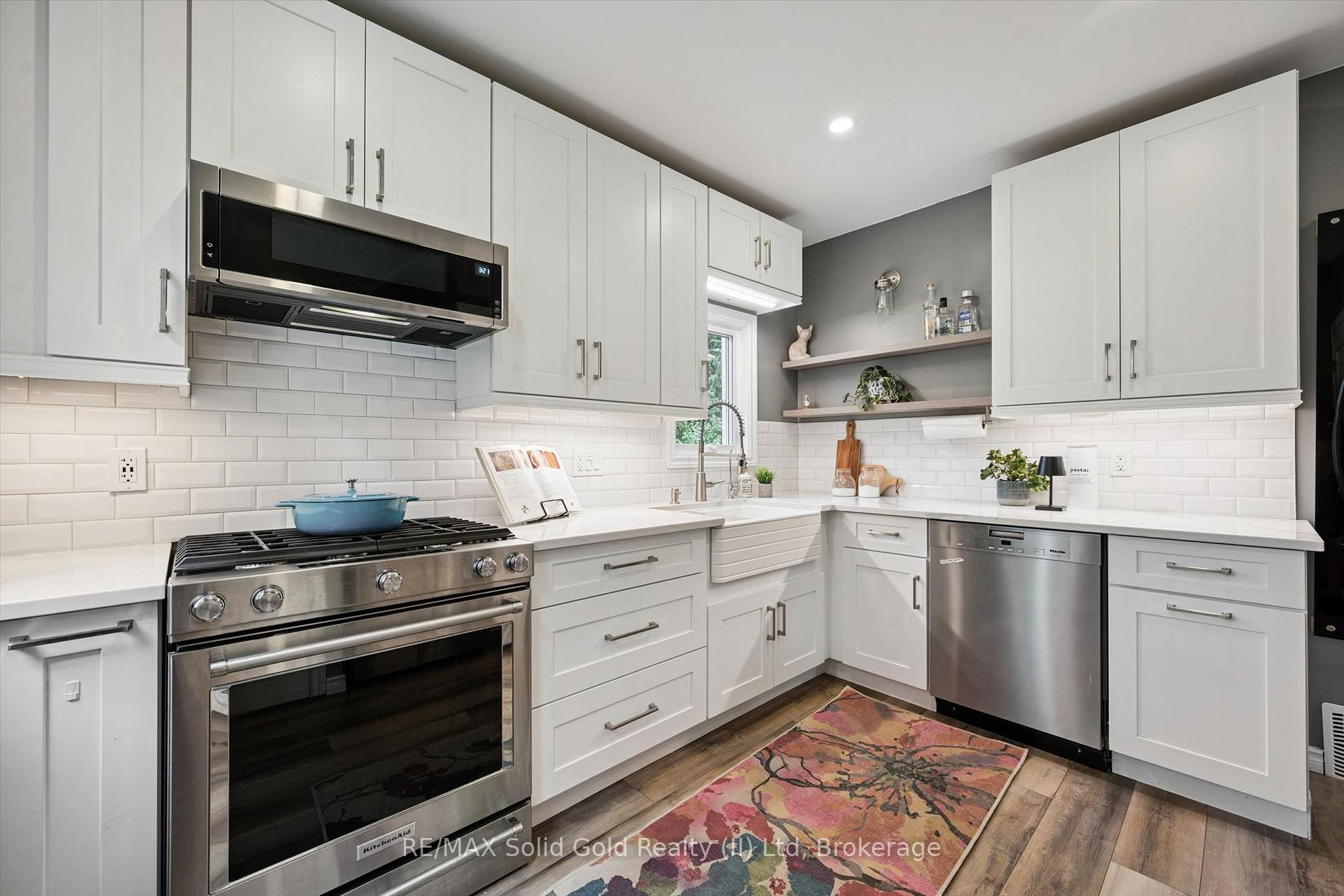 Photo 13 of 173 Cedar Street S, Kitchener, Cedar Hill — HOMEH