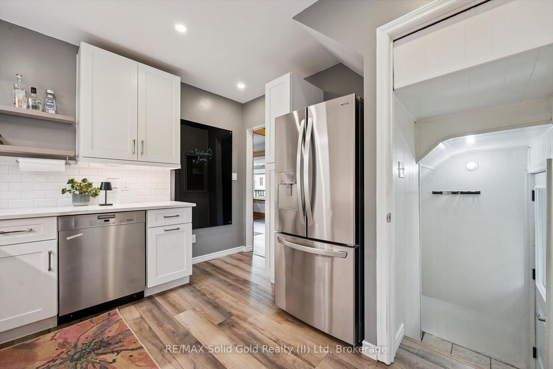 Photo 14 of 173 Cedar Street S, Kitchener, Cedar Hill — HOMEH