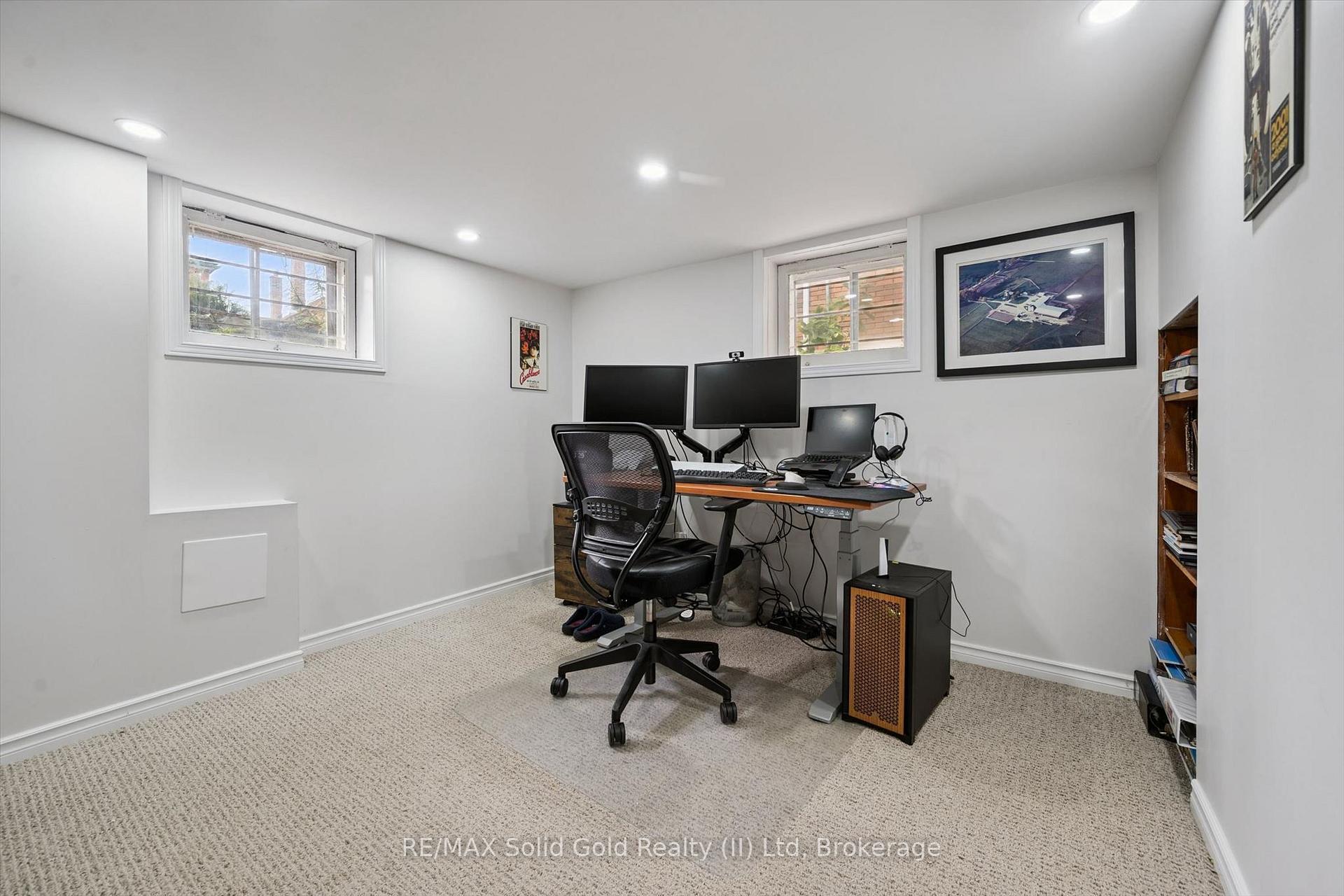 Photo 23 of 173 Cedar Street S, Kitchener, Cedar Hill — HOMEH