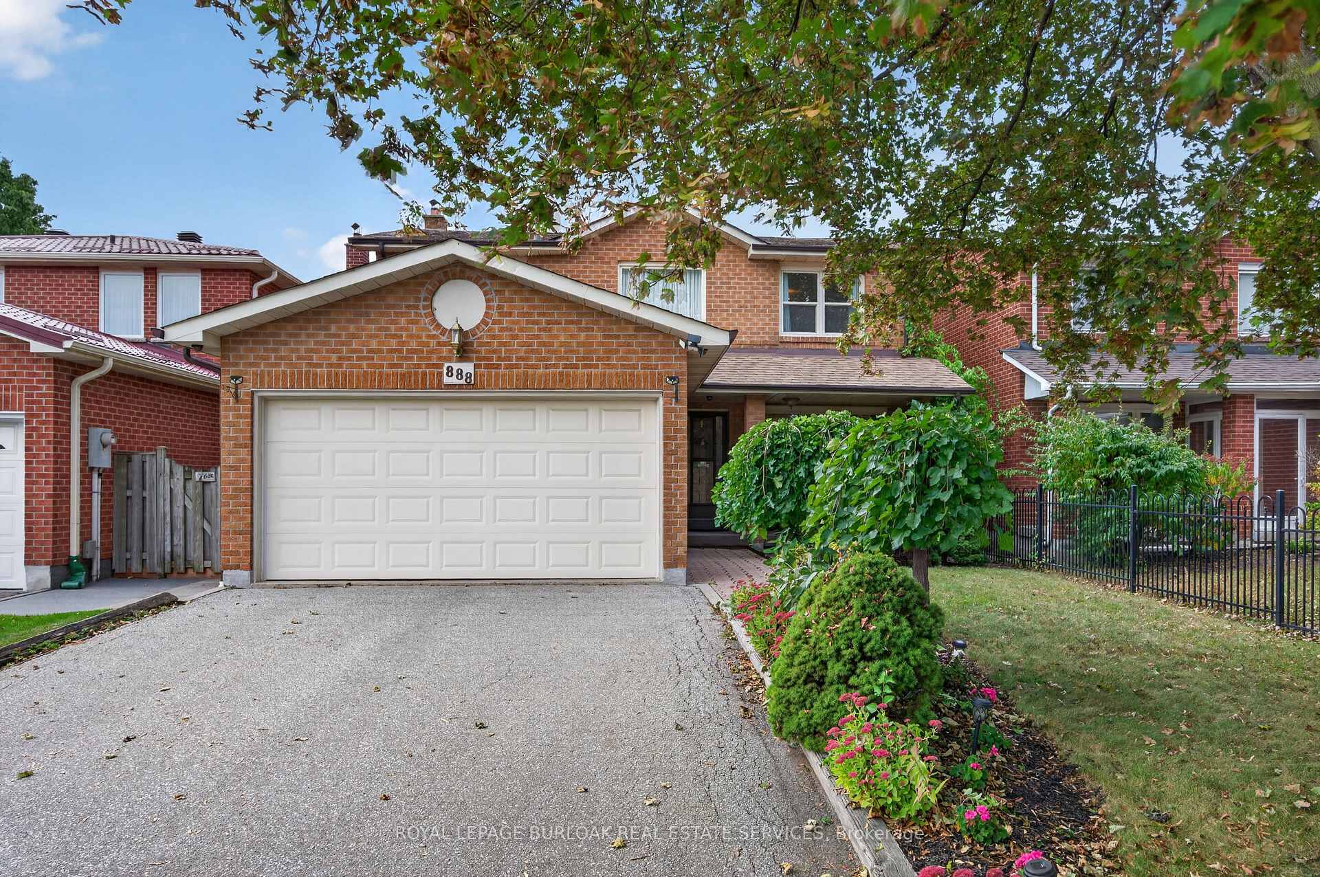 Photo 1 of 888 Messenger Meadow Drive, Mississauga, Creditview — HOMEH