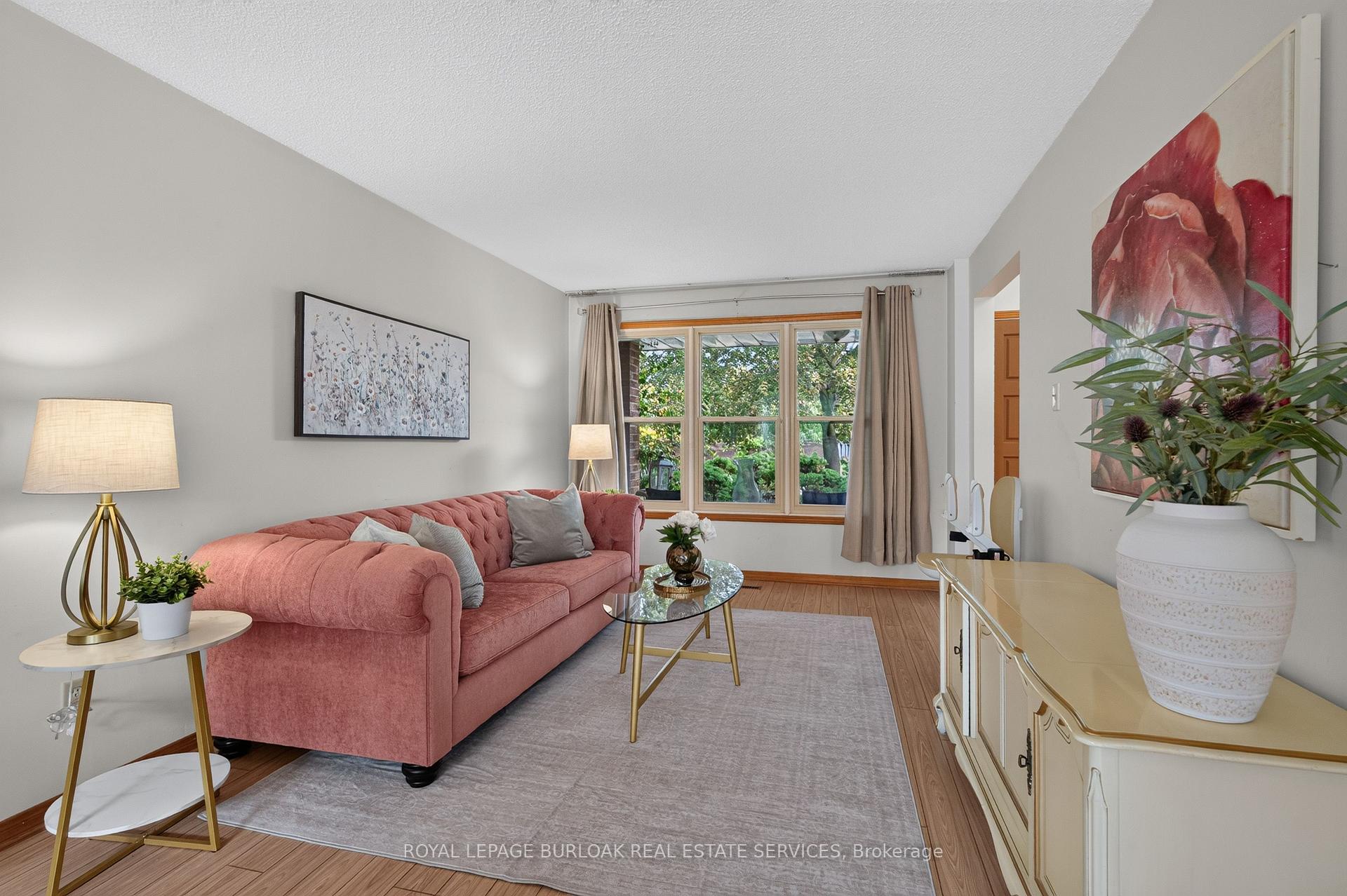 Photo 8 of 888 Messenger Meadow Drive, Mississauga, Creditview — HOMEH