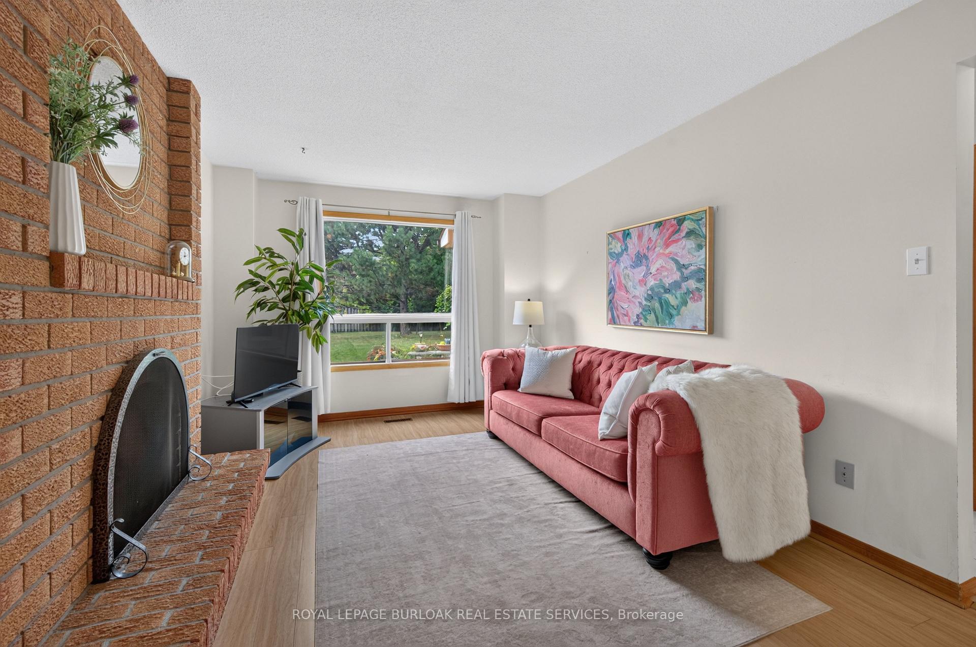 Photo 17 of 888 Messenger Meadow Drive, Mississauga, Creditview — HOMEH