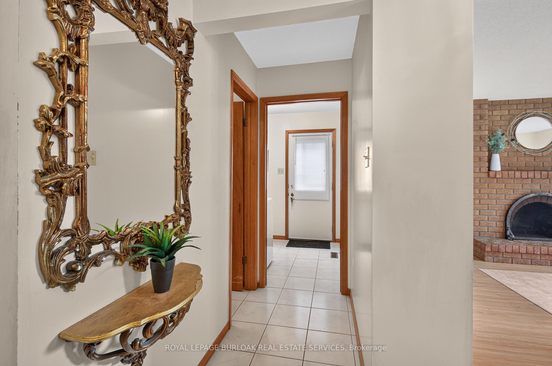 Photo 19 of 888 Messenger Meadow Drive, Mississauga, Creditview — HOMEH