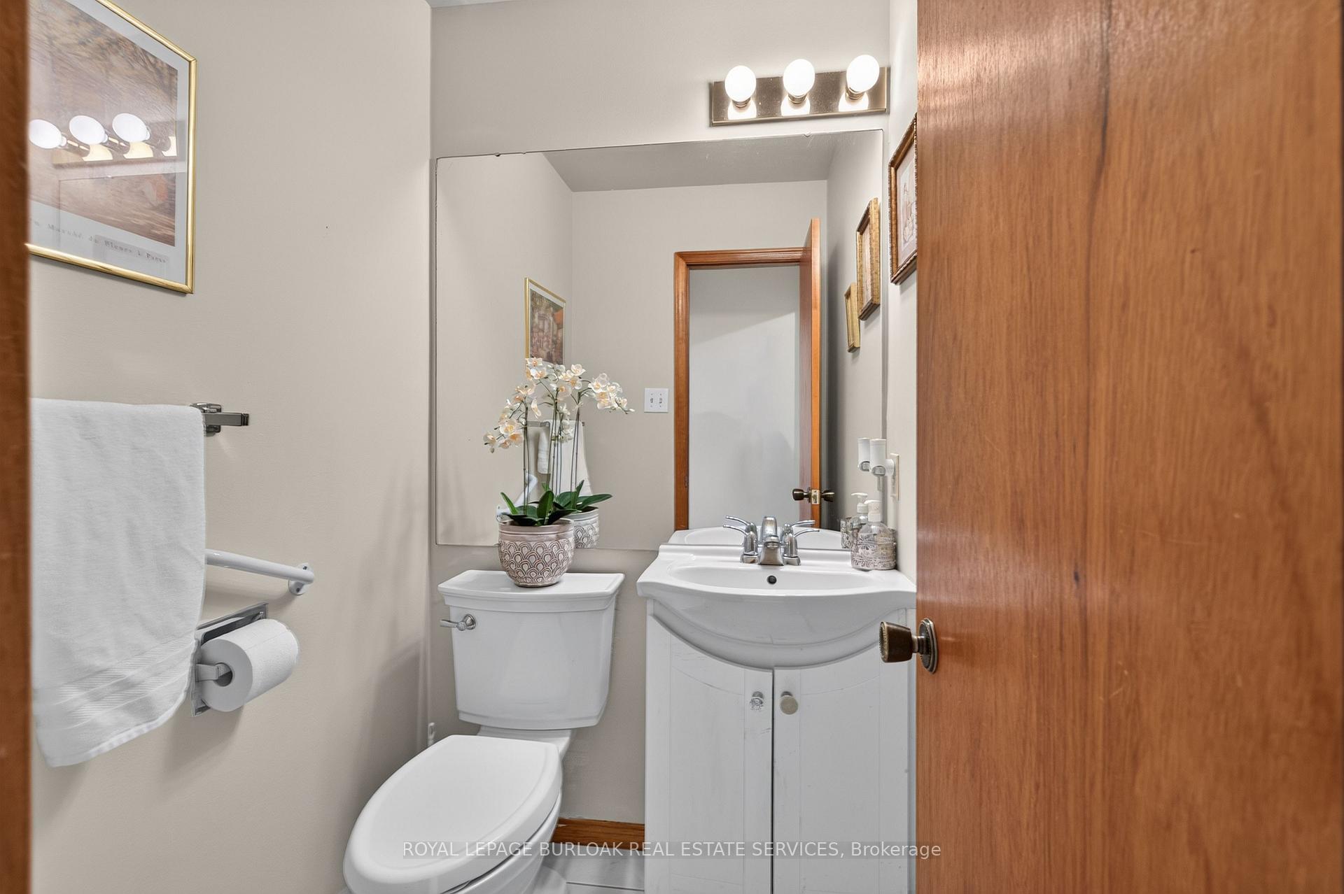 Photo 20 of 888 Messenger Meadow Drive, Mississauga, Creditview — HOMEH