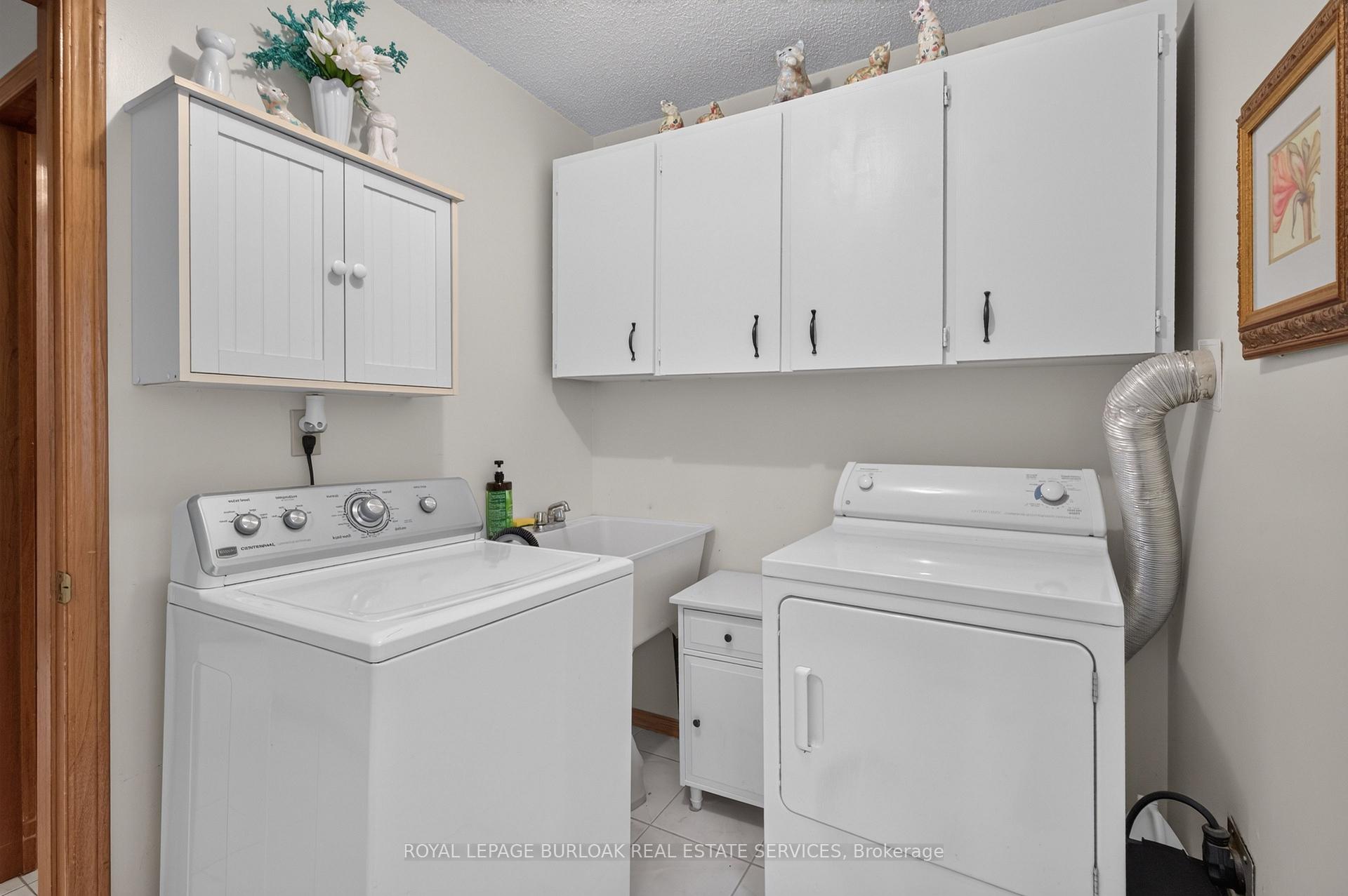 Photo 21 of 888 Messenger Meadow Drive, Mississauga, Creditview — HOMEH