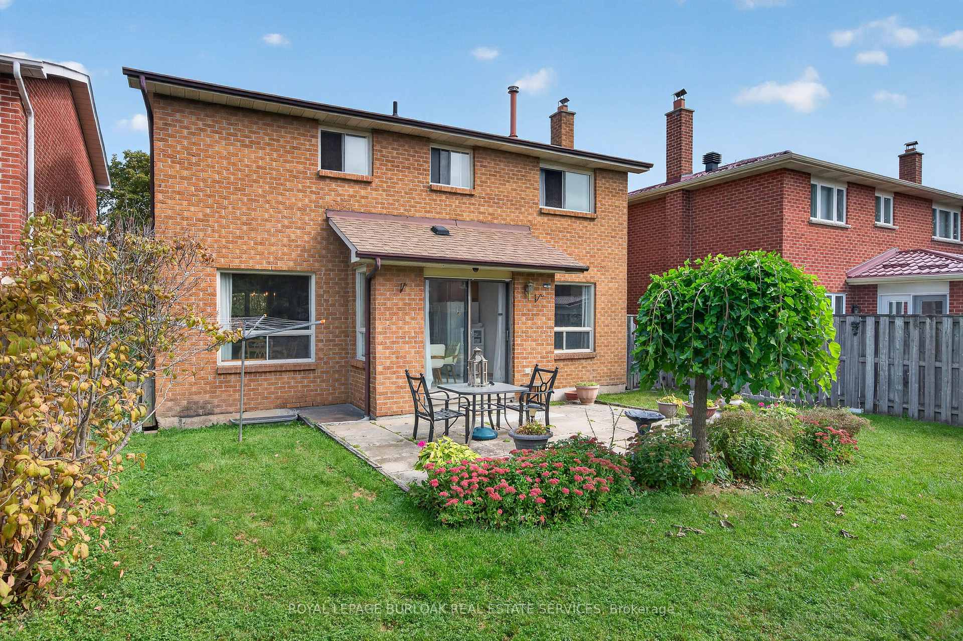 Photo 38 of 888 Messenger Meadow Drive, Mississauga, Creditview — HOMEH