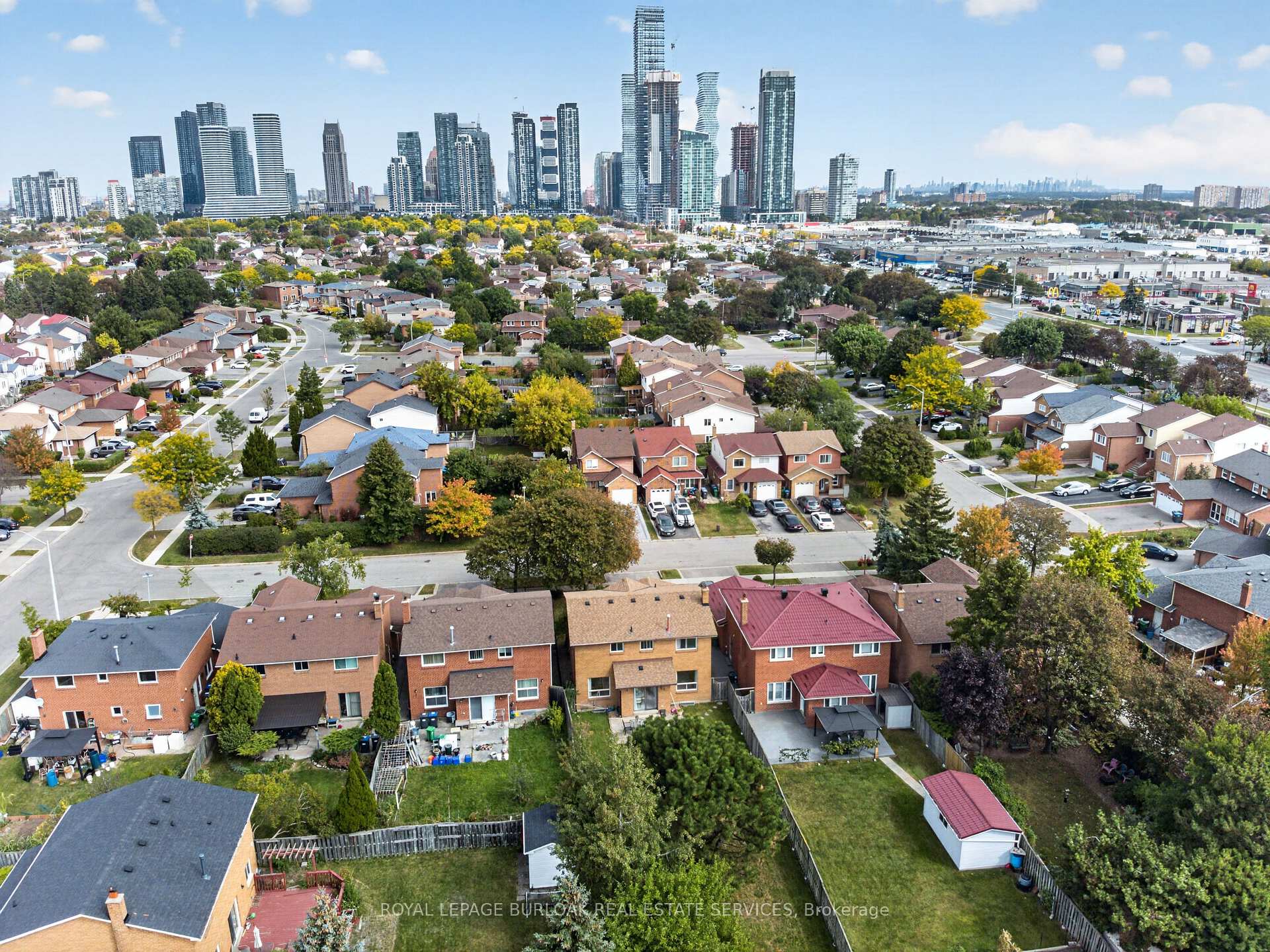 Photo 41 of 888 Messenger Meadow Drive, Mississauga, Creditview — HOMEH