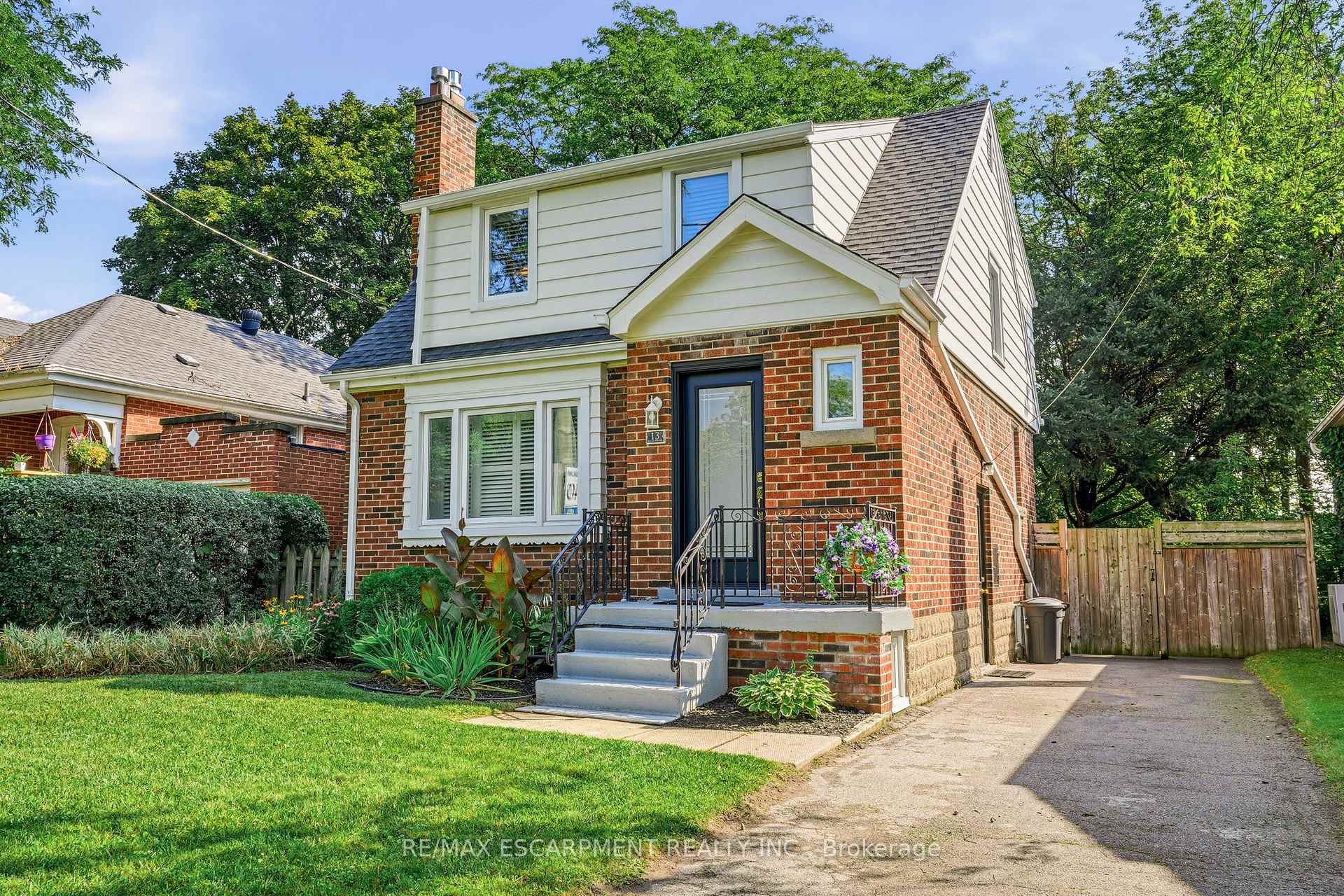 Photo of 13 Allan Avenue