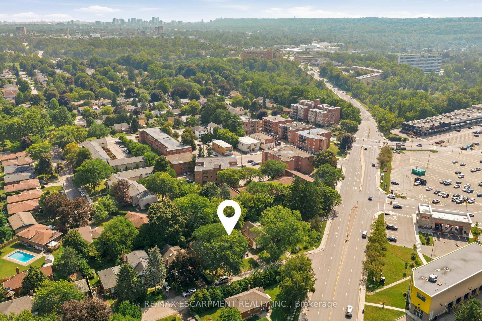 Photo 23 of 13 Allan Avenue, Hamilton, Dundas — HOMEH
