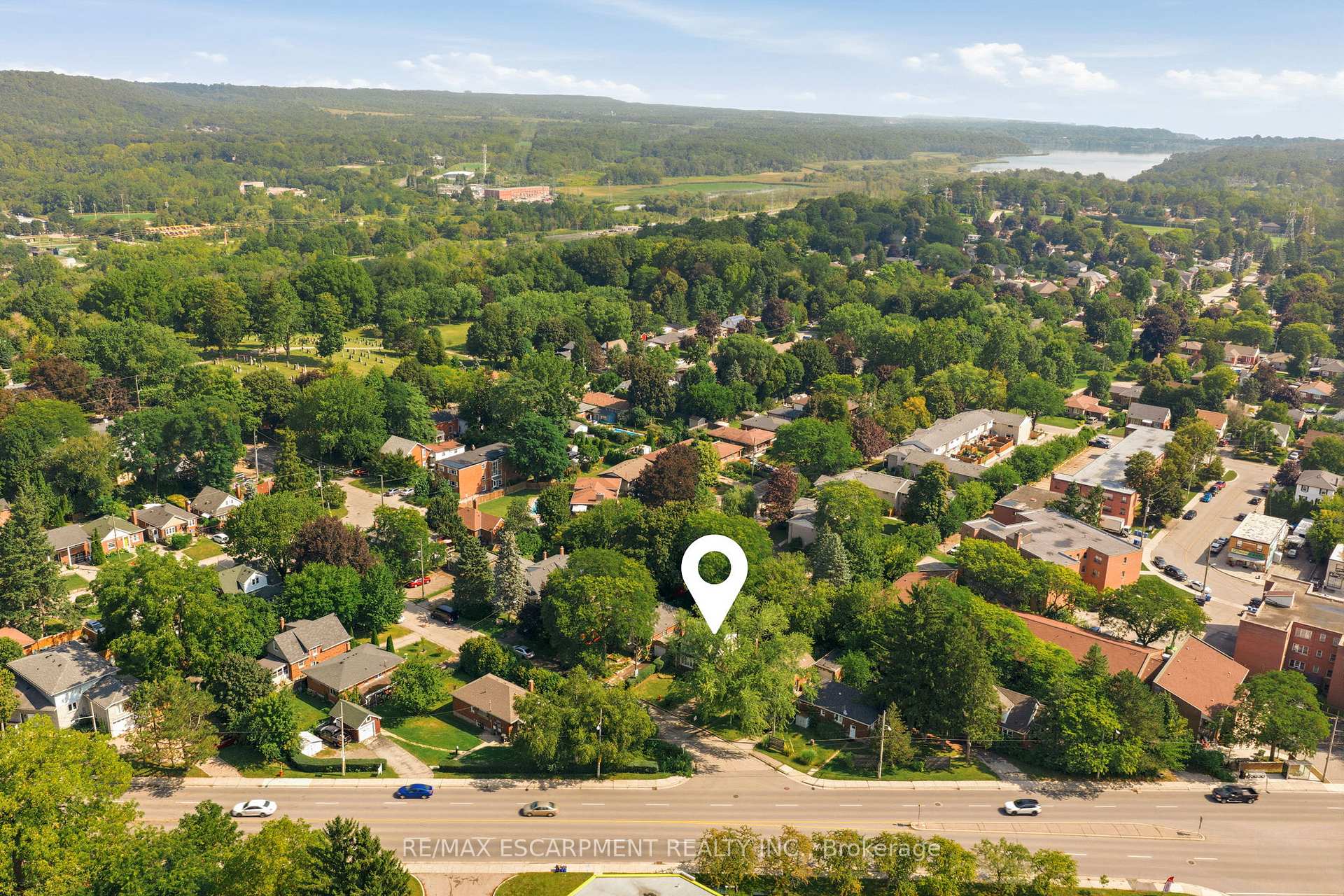 Photo 24 of 13 Allan Avenue, Hamilton, Dundas — HOMEH
