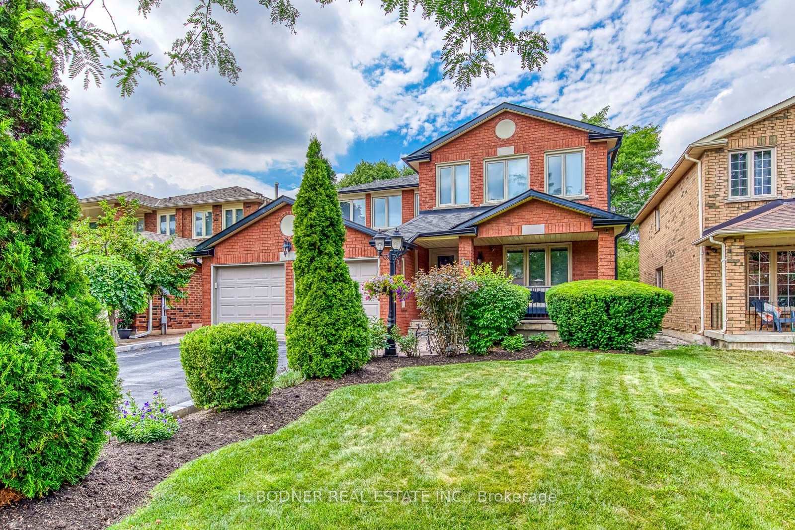 Photo 1 of 79 Marco Crescent, Vaughan, East Woodbridge — HOMEH