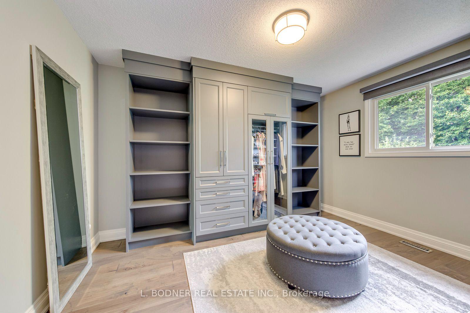 Photo 18 of 79 Marco Crescent, Vaughan, East Woodbridge — HOMEH