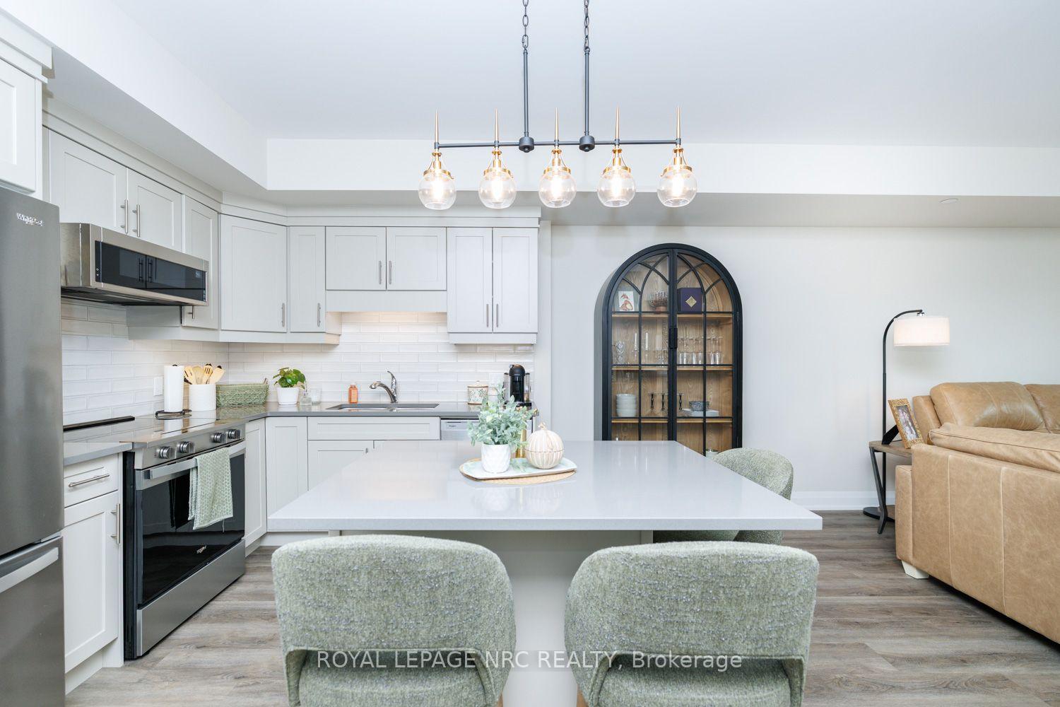 Photo 9 of Unit 307, 118 Summersides Boulevard, Pelham, Fonthill — HOMEH