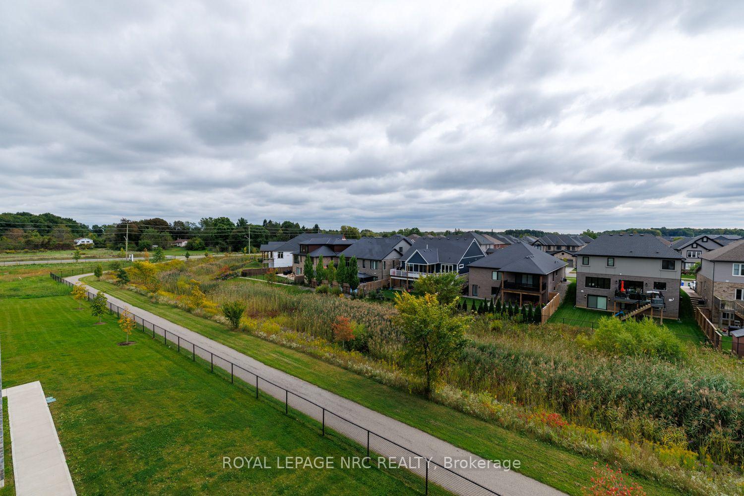 Photo 20 of Unit 307, 118 Summersides Boulevard, Pelham, Fonthill — HOMEH