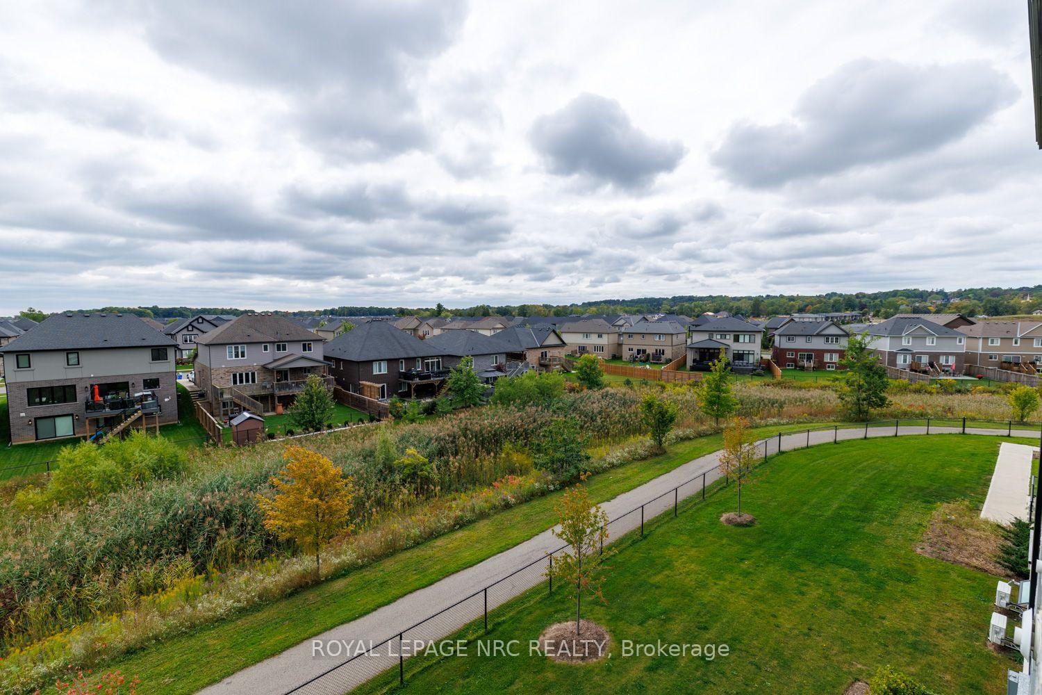 Photo 21 of Unit 307, 118 Summersides Boulevard, Pelham, Fonthill — HOMEH
