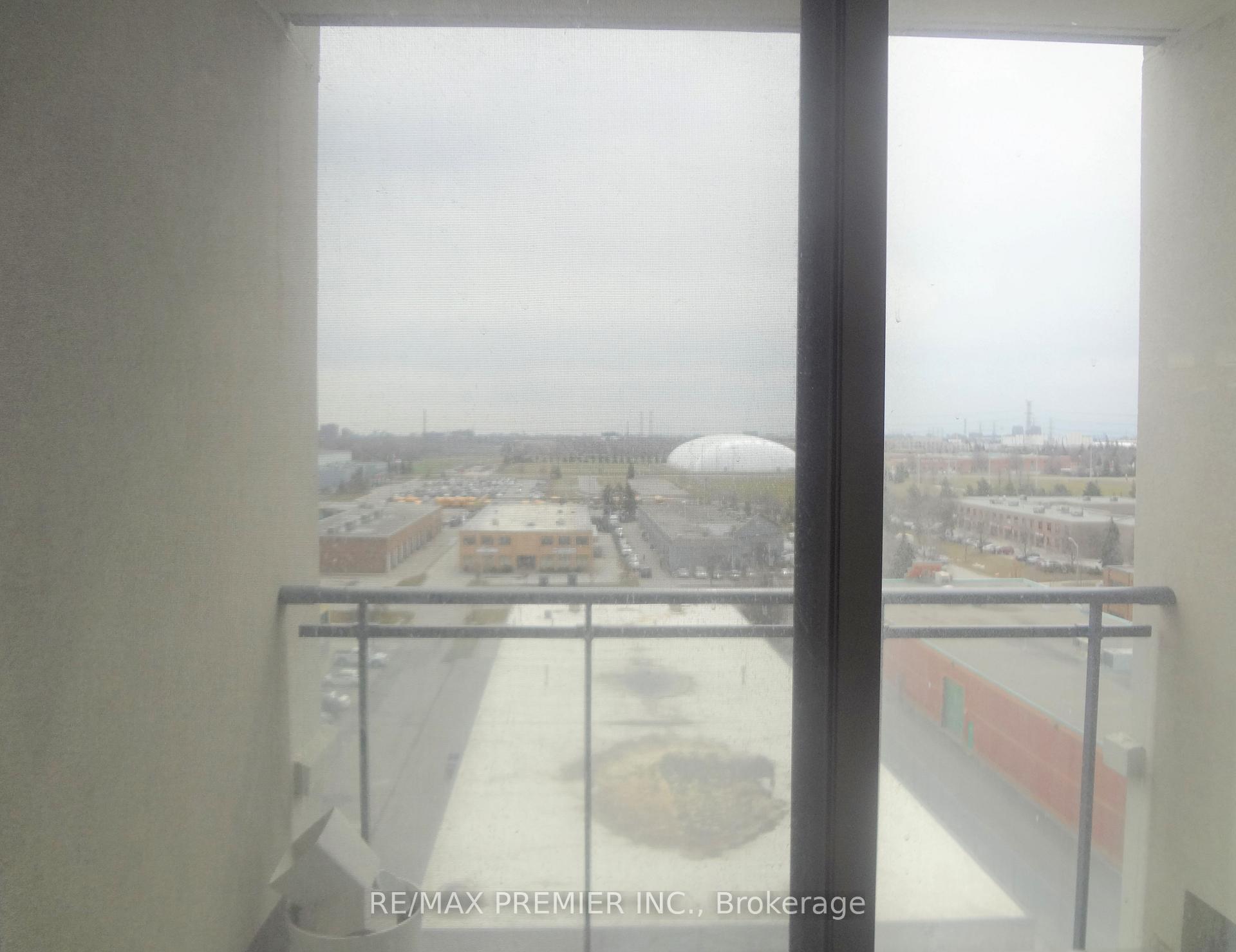 Photo 7 of Unit 816, 24 Woodstream Boulevard, Vaughan, Vaughan Grove — HOMEH